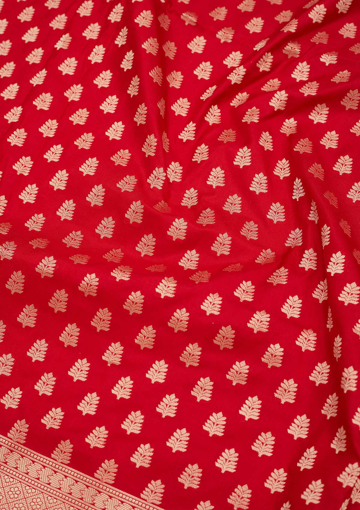 Koskii Red Zariwork Pure Silk Saree – Women's - view 2
