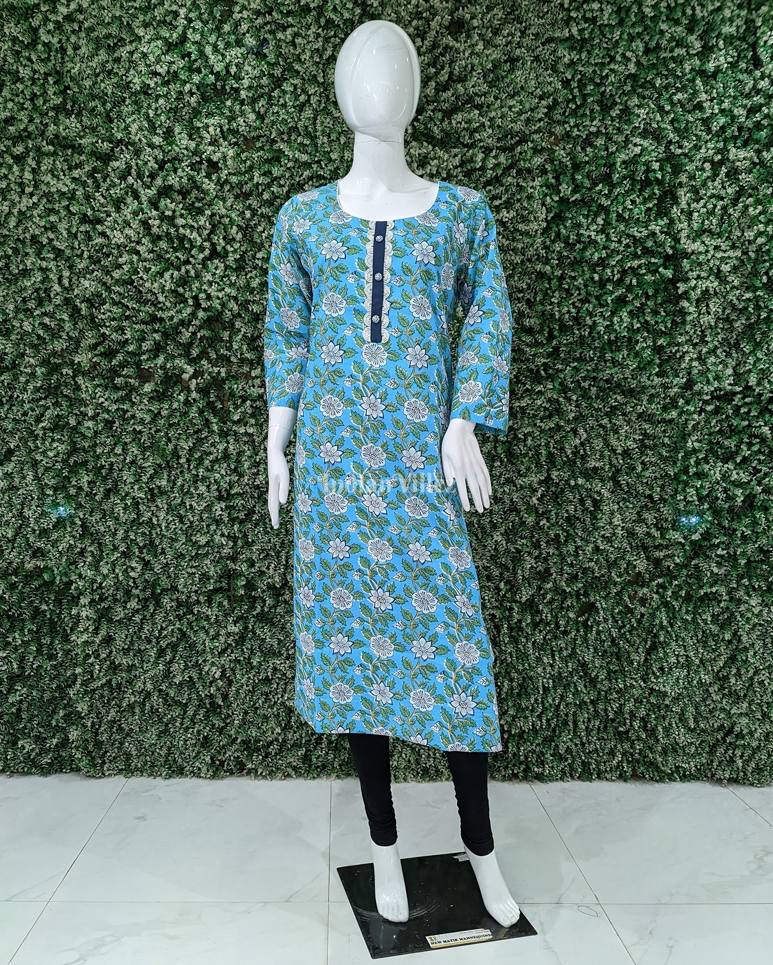 IndianVillèz Sky Blue Floral Cotton Block Printed Kurti for Women