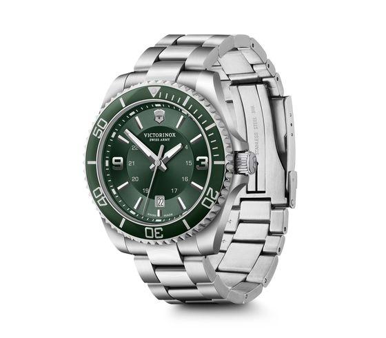 Victorinox Maverick Green Dial Men 43mm - view 2