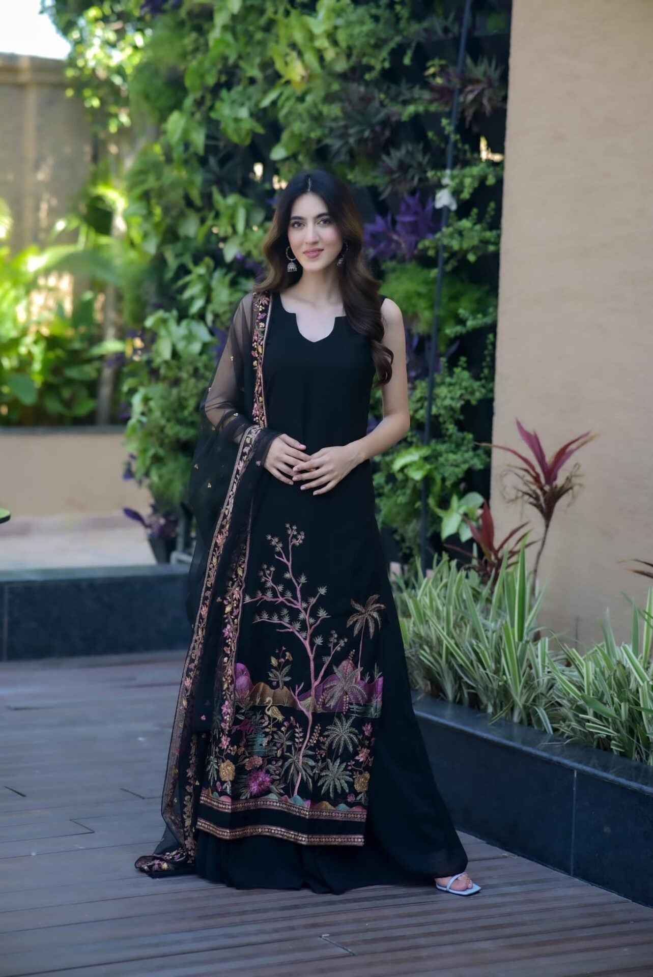 Idaho-o Shreya black Embroidered georgette set