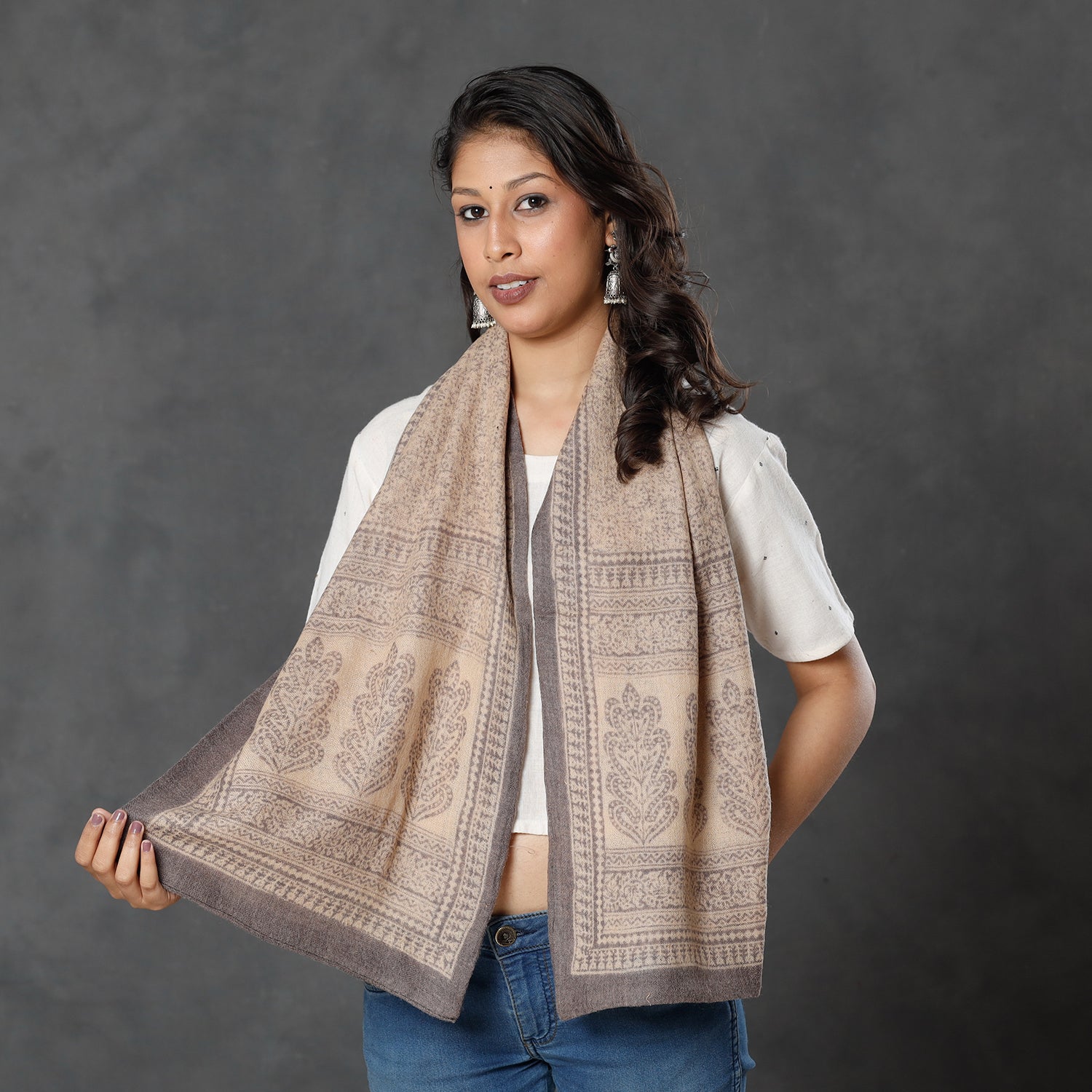 BAGH PRINTS BY MOHAMMED BILAL KHATRI Beige - Bagh Block Printed Natural Dyed Woolen Muffler (61 in) - view 2