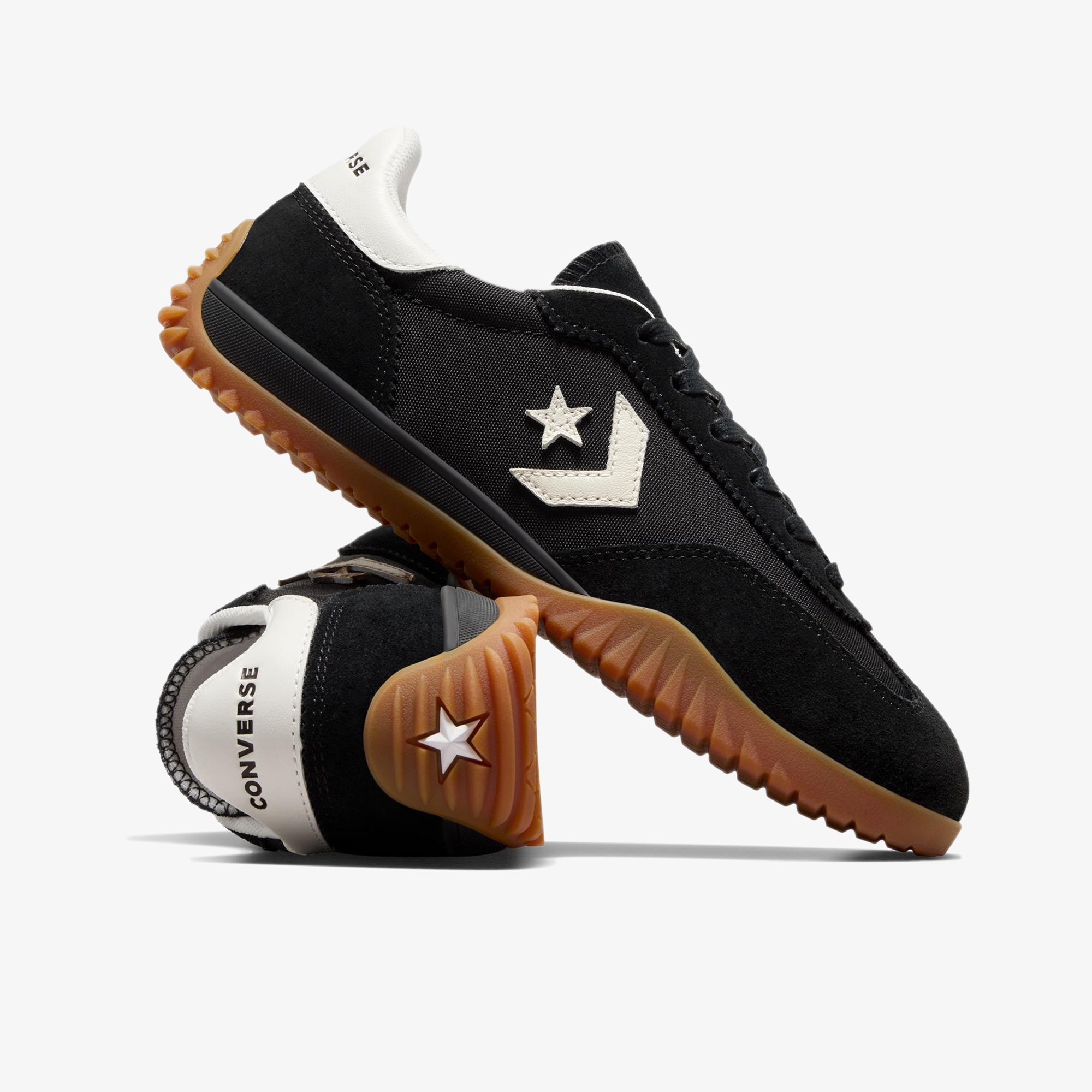 Converse | Run Star Trainer { Black/egret/honey - view 2