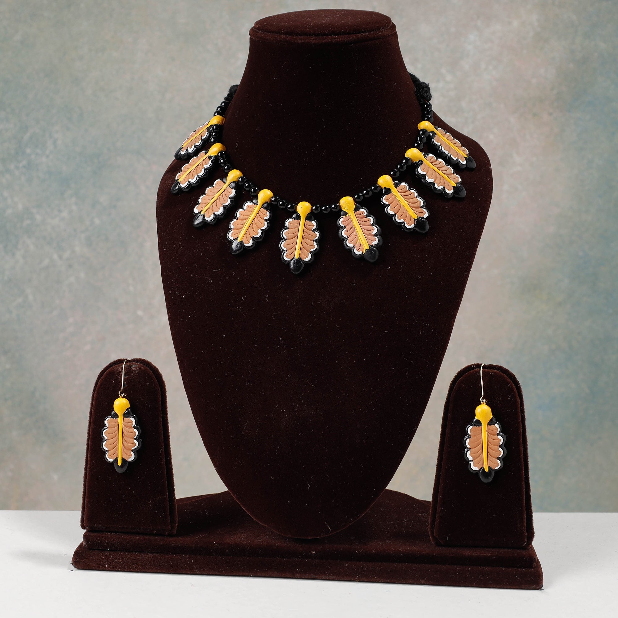 KHUSHBASH - HAPPY LOOM OF EAST Bishnupur Handpainted Terracotta Necklace Set