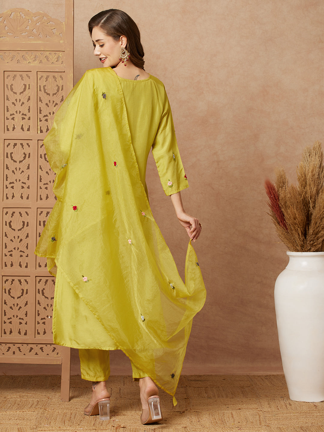 Fashor Floral Hand Embroidered Straight Fit Kurta with Pant & Dupatta - Lime Green - view 6