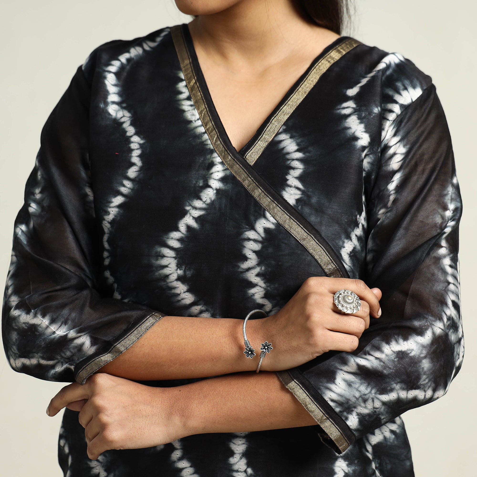 ITOKRI CASUALS Black - Shibori Tye-Dye Chanderi Silk Kurta with Palazzo & Dupatta Set - view 5