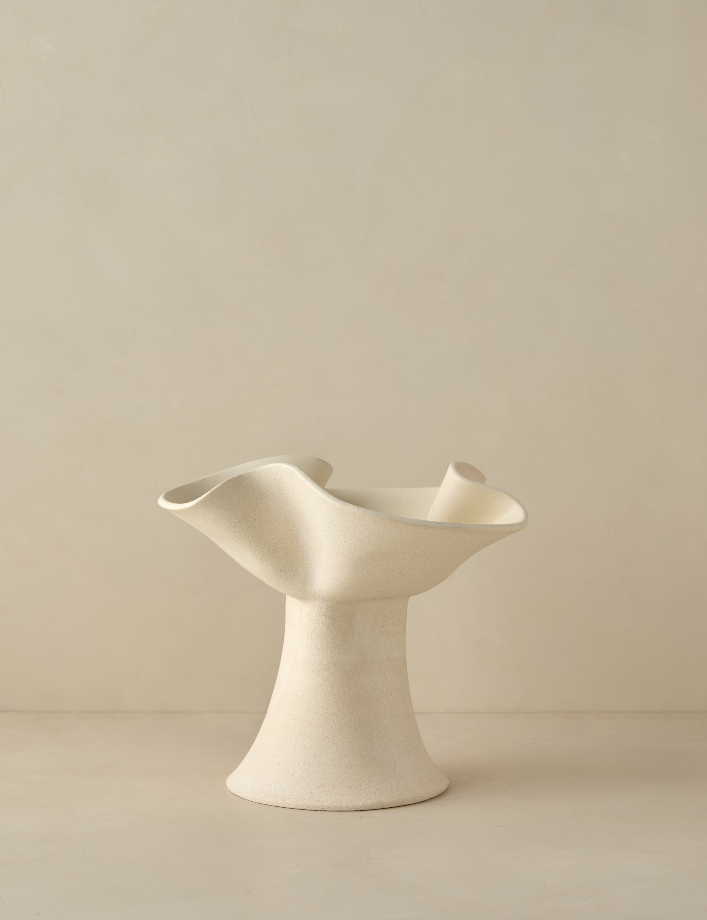 Lulu and Georgia Eloise Bowl by dumæ – Ivory