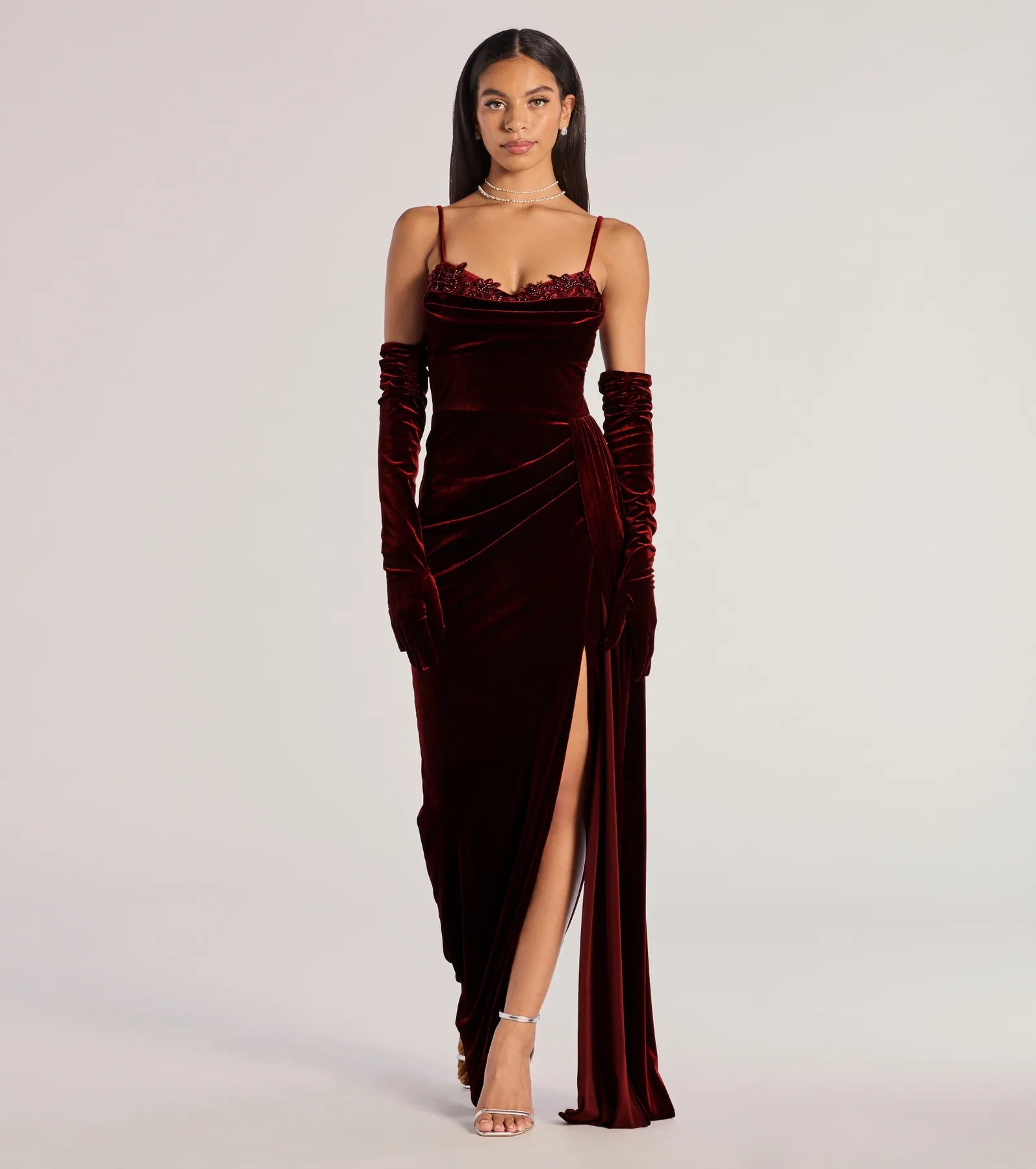 Windsor Inez Beaded Applique Velvet Formal Dress With Gloves