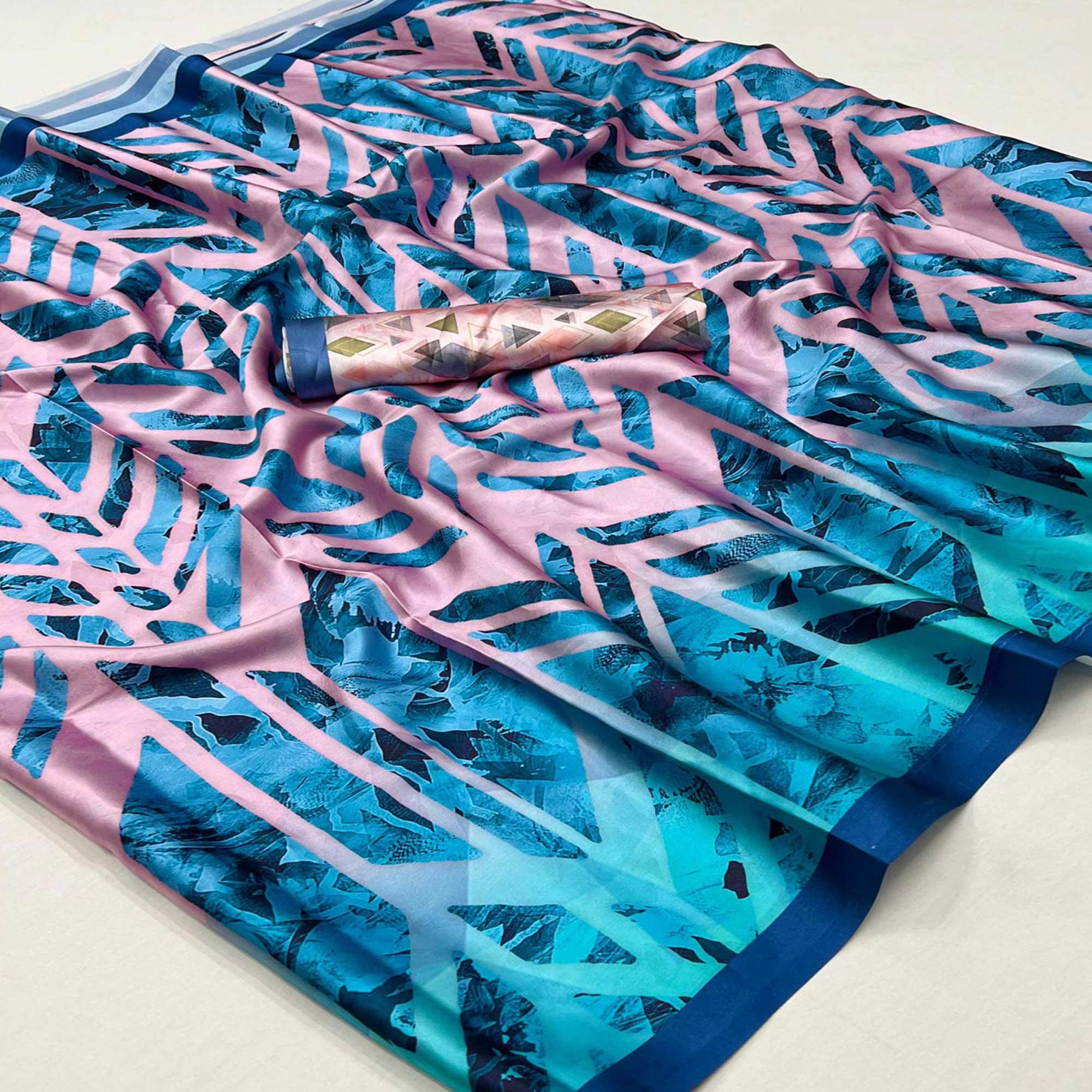 Peachmode Multicolor Digital Printed Satin Saree
