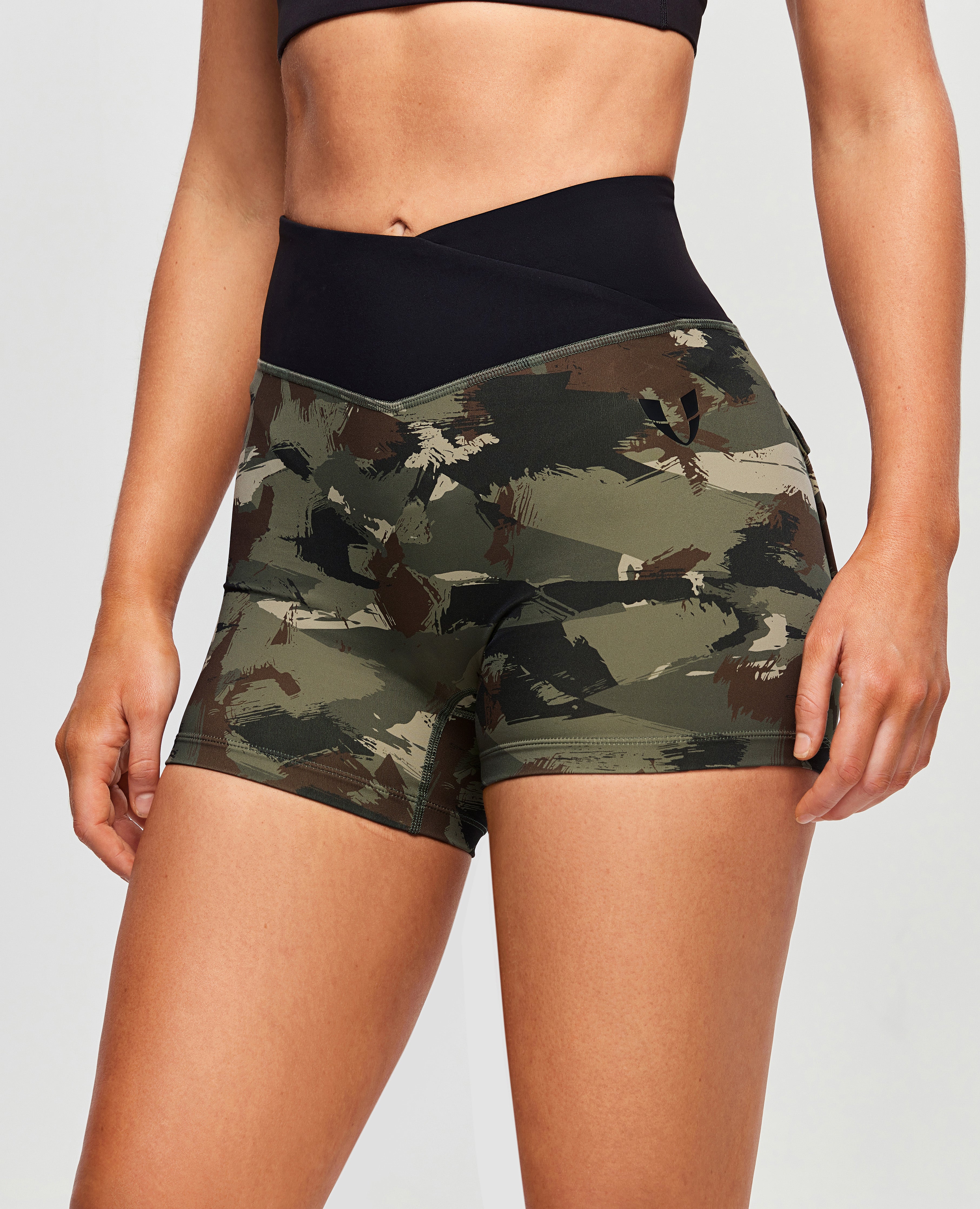 FIRM ABS V-waist Cargo Shorts - Abstract Camo and Black