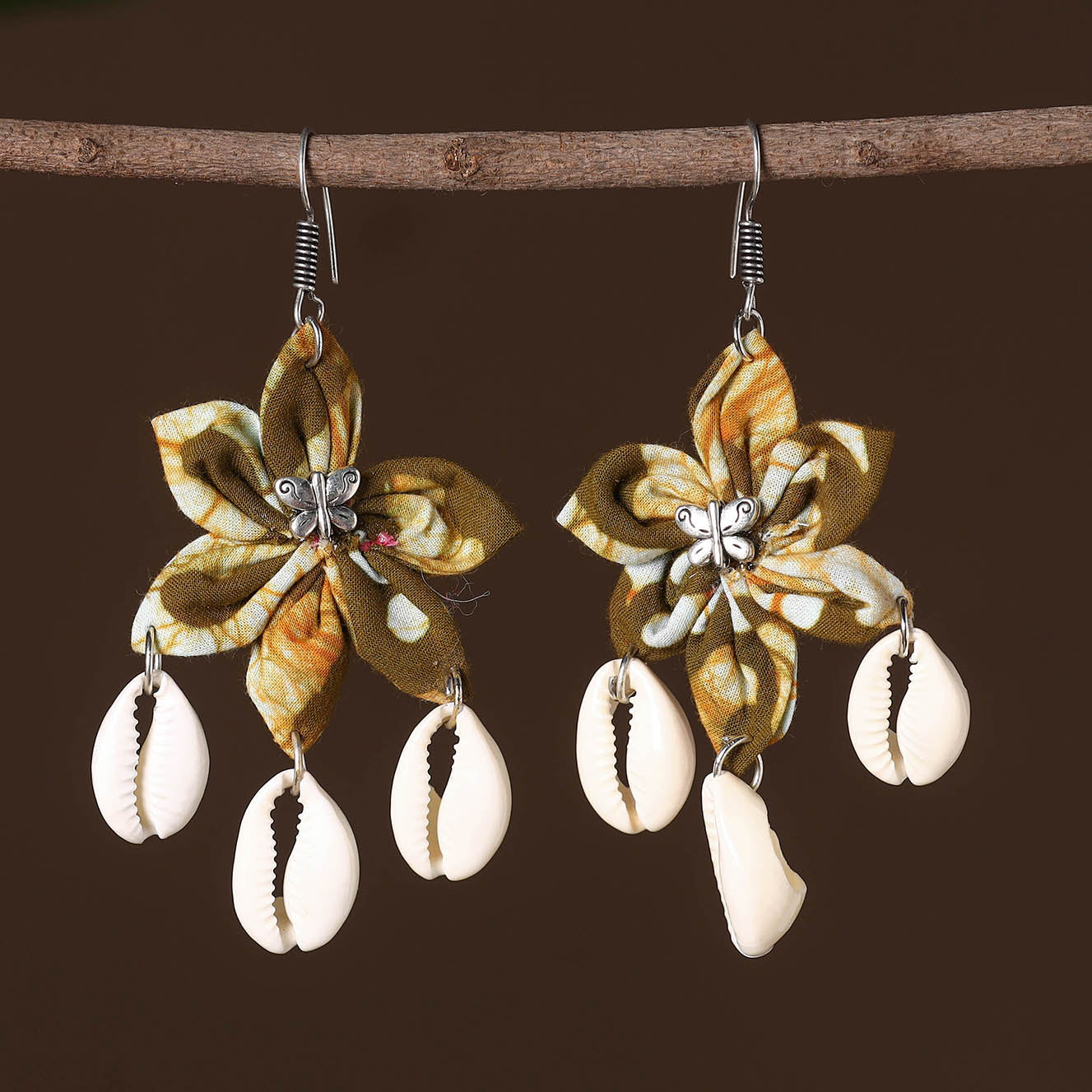 JALPARI Mishti Fabart Phool Kali Shell Earrings - view 2