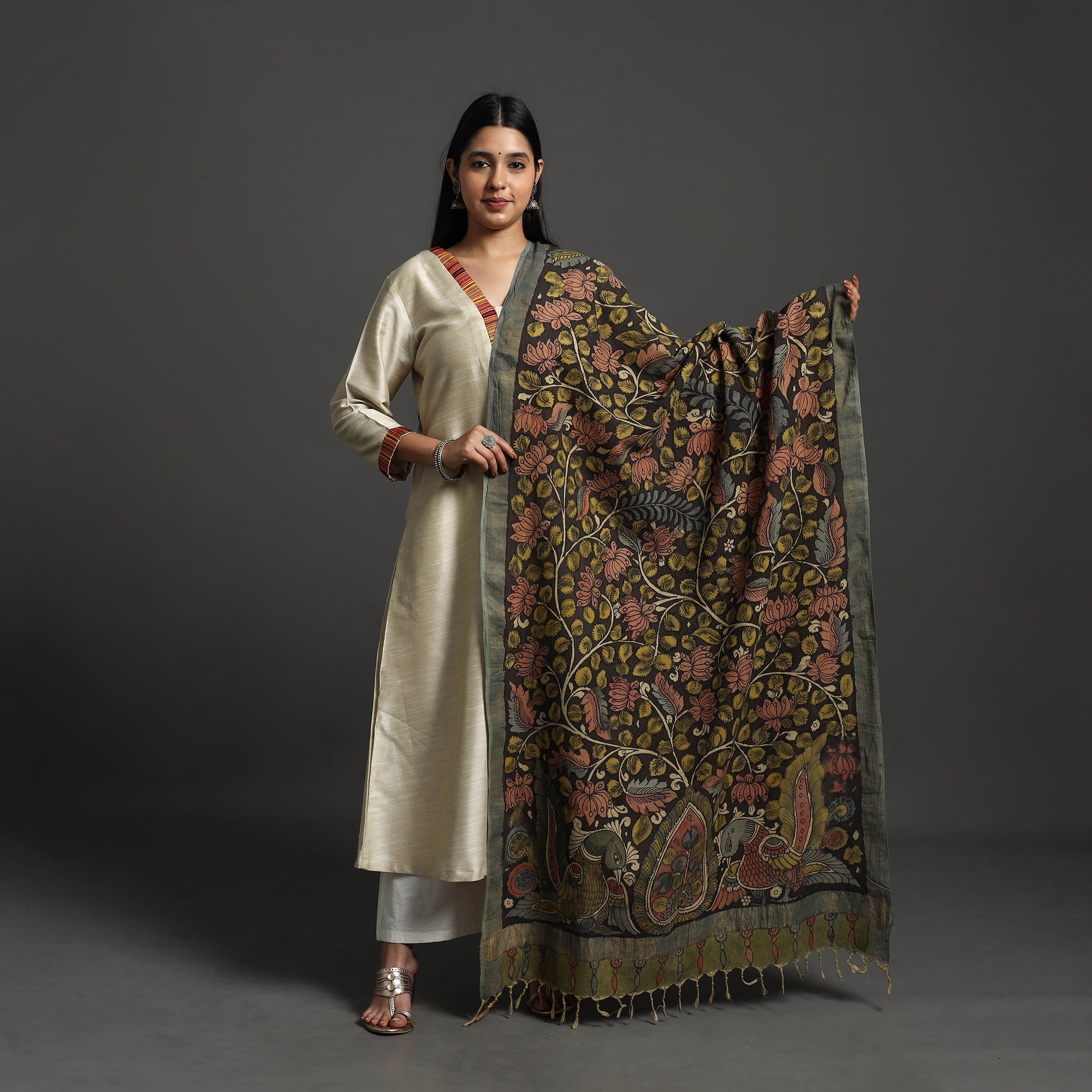SOUTH KARGHA Black - Mangalagiri Cotton Handpainted Pen Work Kalamkari Dupatta 31 - view 2
