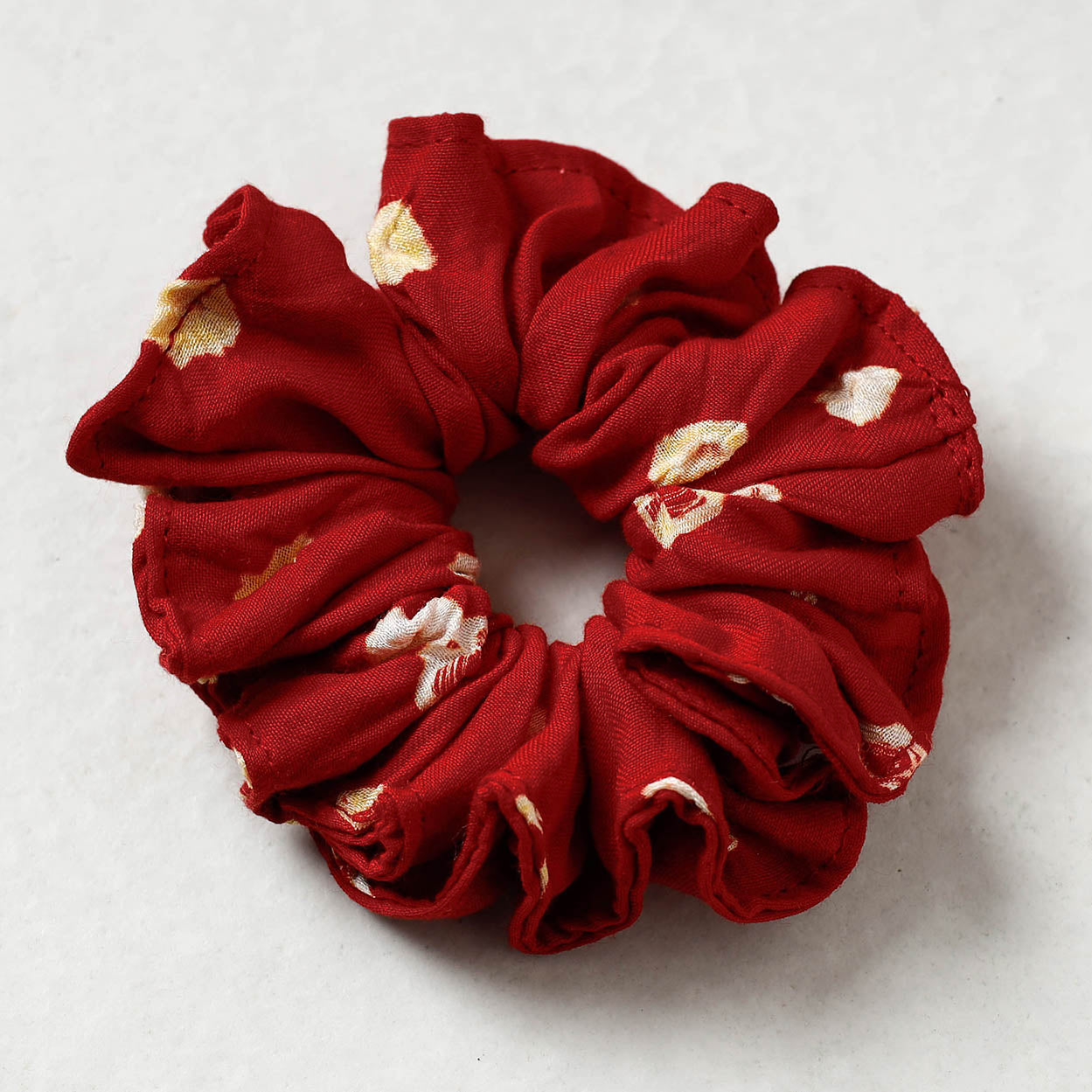 ITOKRI CRAFTS INITIATIVE Bandhani Tie-Dye Cotton Elastic Rubber Band/Scrunchie - view 2