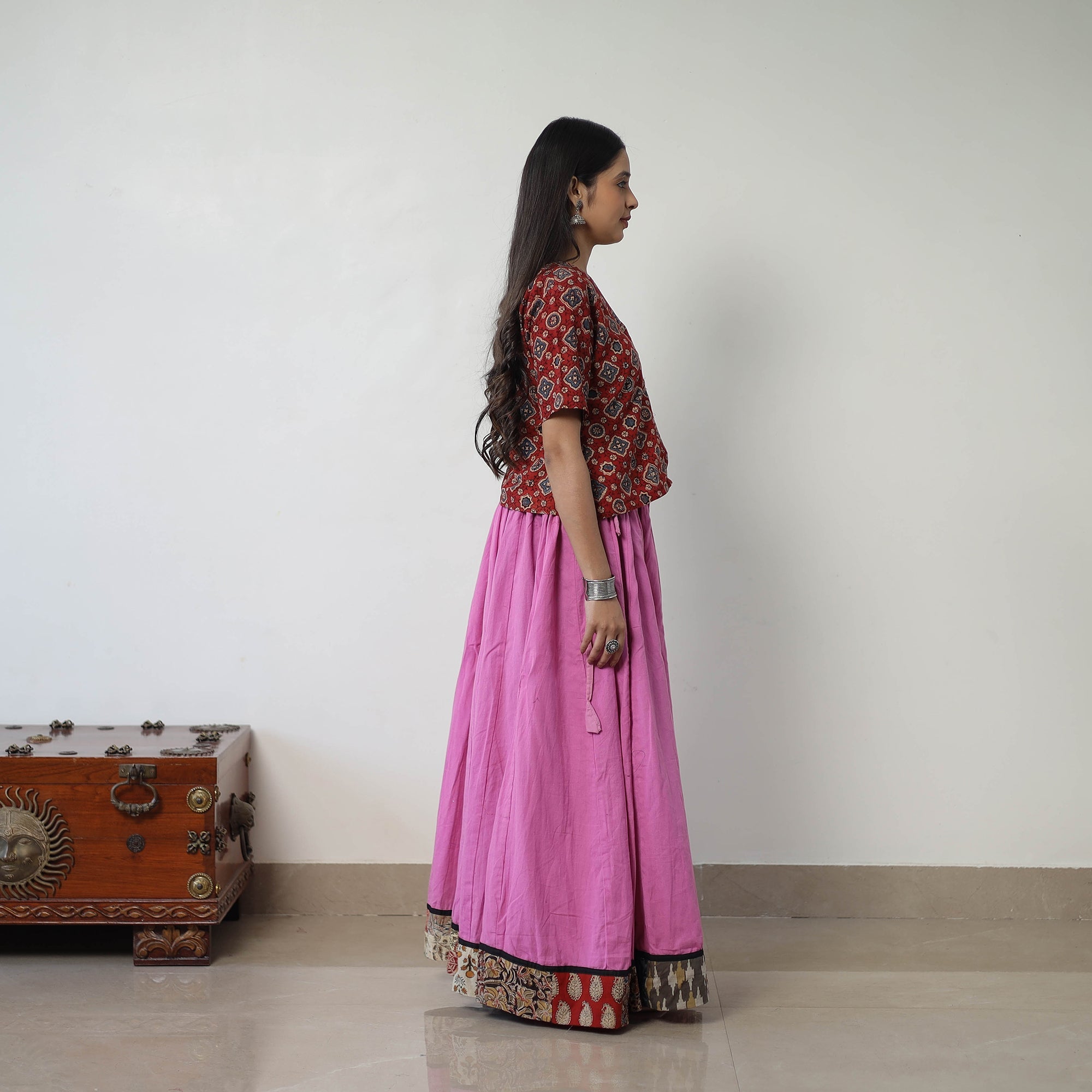 NOORI BAZAR 24 Kali Plain Cotton Skirt with Patchwork Border 06 - view 3