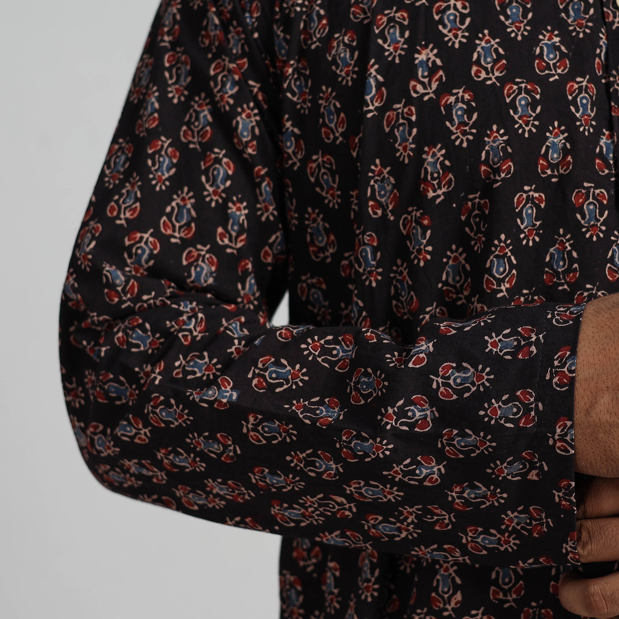 ITOKRI CASUALS Ajrakh Block Printed Cotton Men Long Kurta 17 - view 8