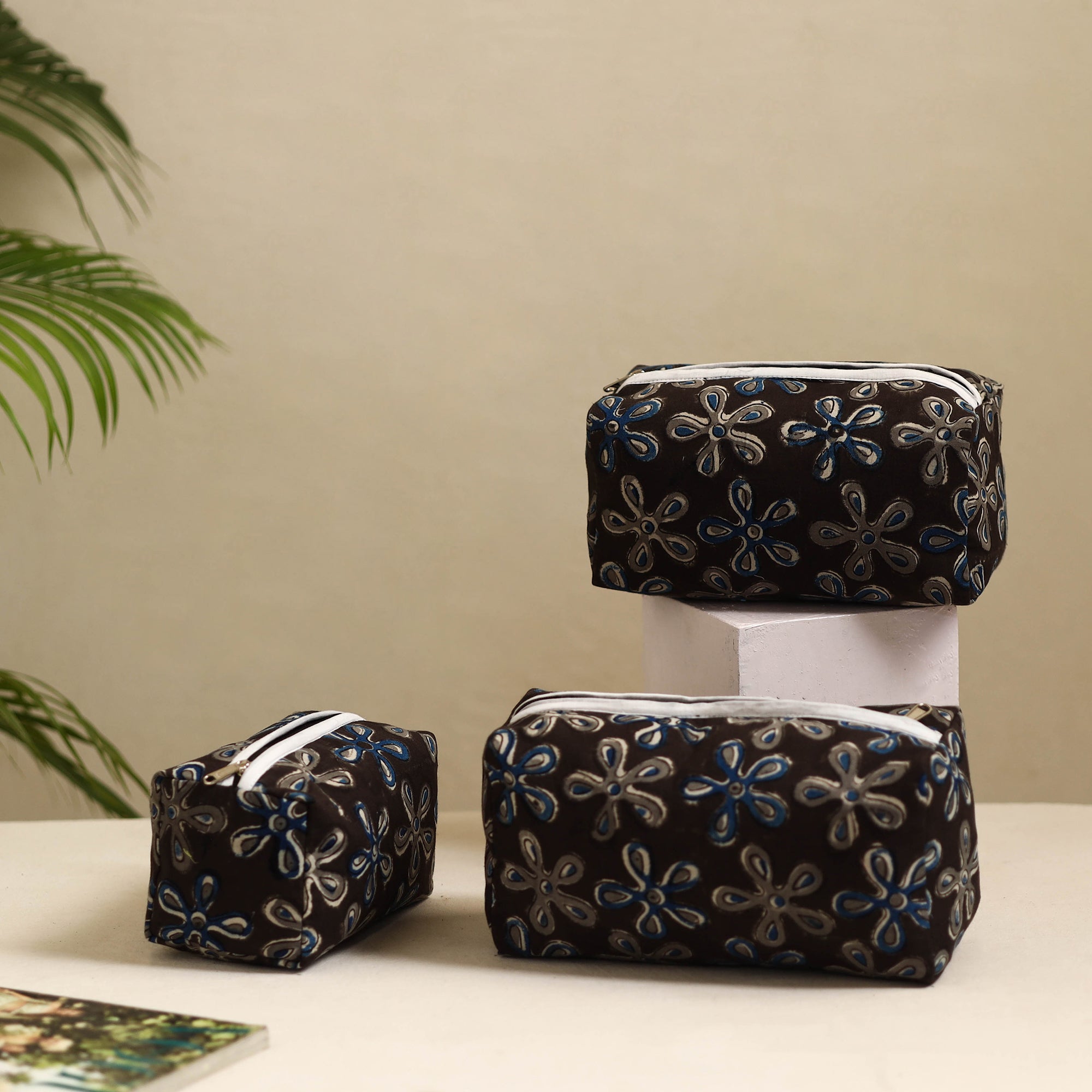 NOORI BAZAR Black - Handmade Cotton Toiletry Bags (Set of 3) 18