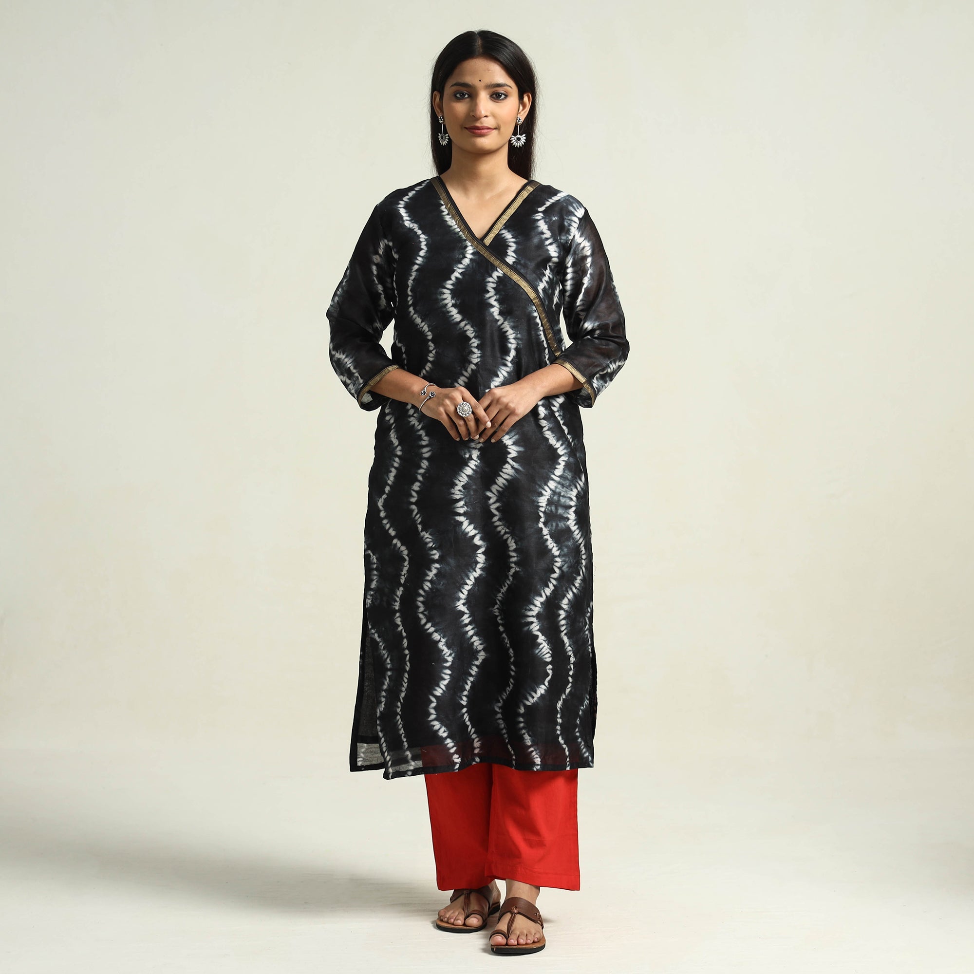 ITOKRI CASUALS Black - Shibori Tye-Dye Chanderi Silk Kurta with Palazzo & Dupatta Set - view 4