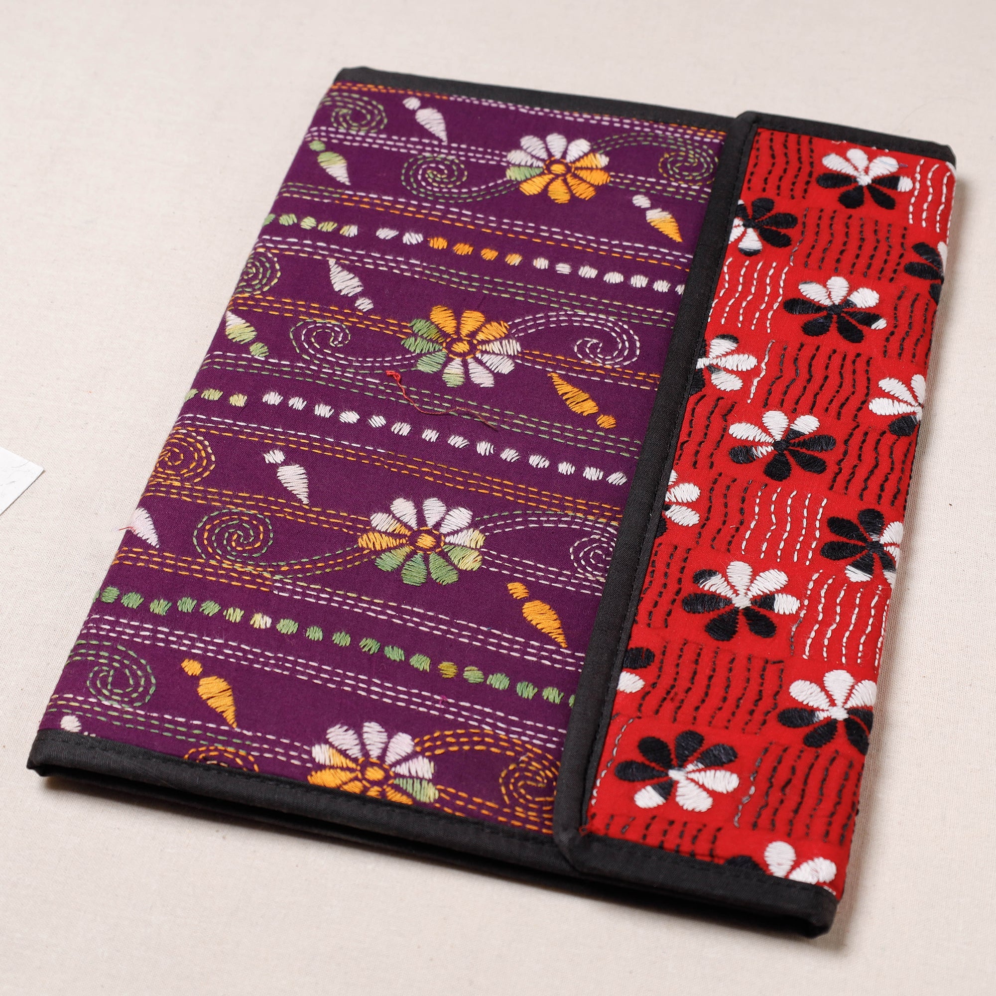 ASALKAAR Bengal Kantha Work Handcrafted File Folder - view 2
