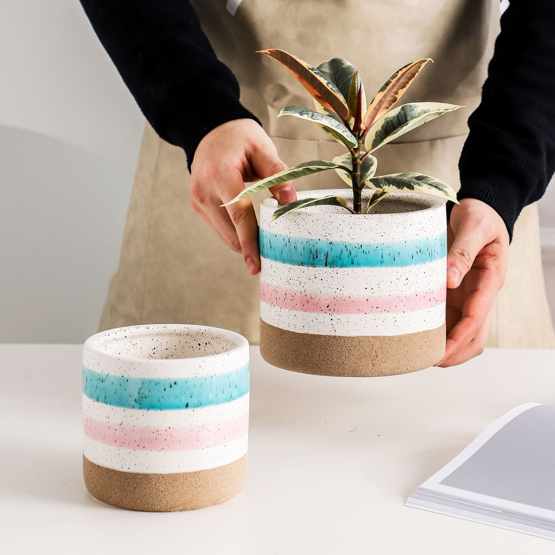 Nestasia Multicolour Plant Pot Set Of 3 - view 2