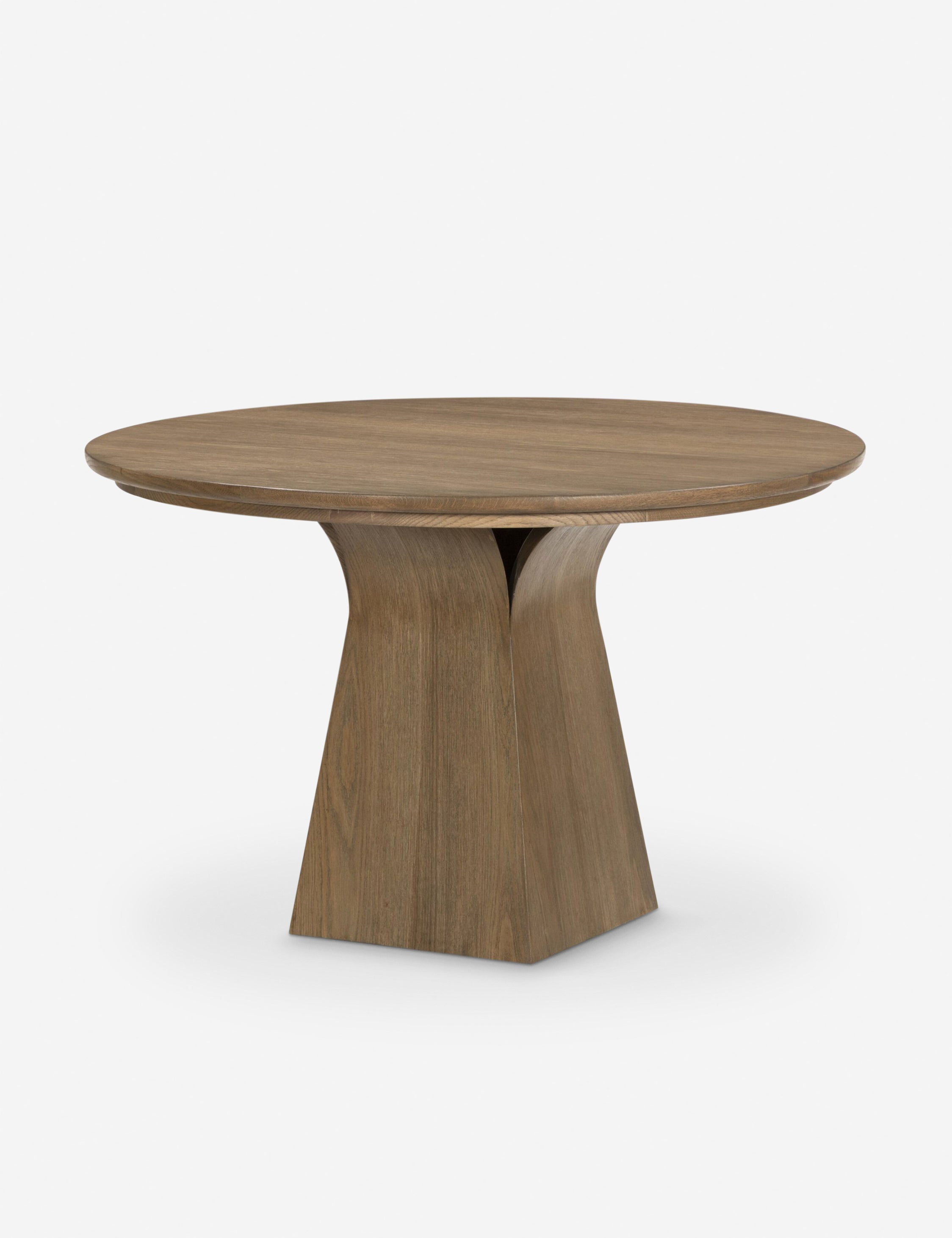 Lulu and Georgia Conroy Round Dining Table – Natural