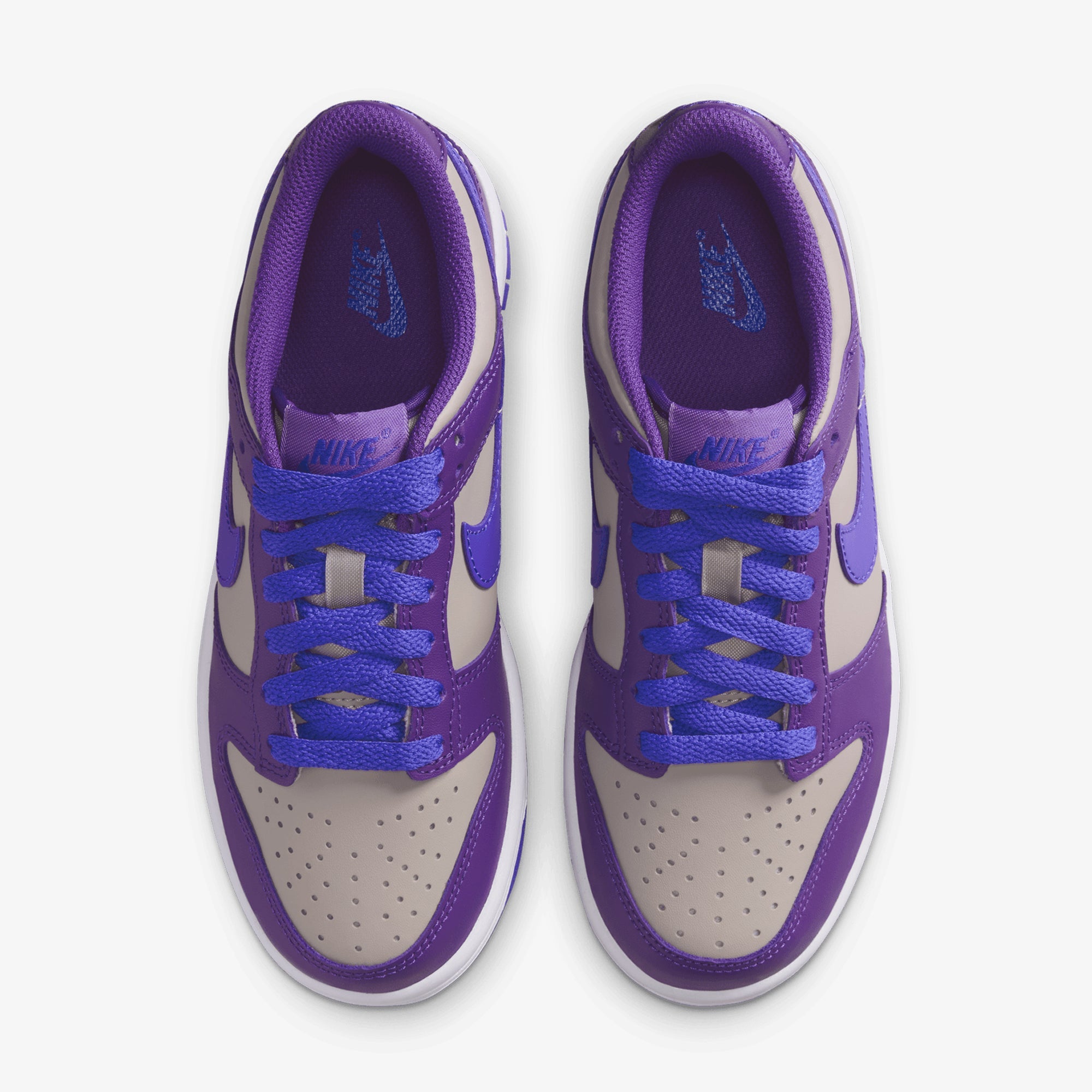 Nike | DUNK LOW { COLLEGE GREY/PERSIAN VIOLET-WILD GRAPE - view 2