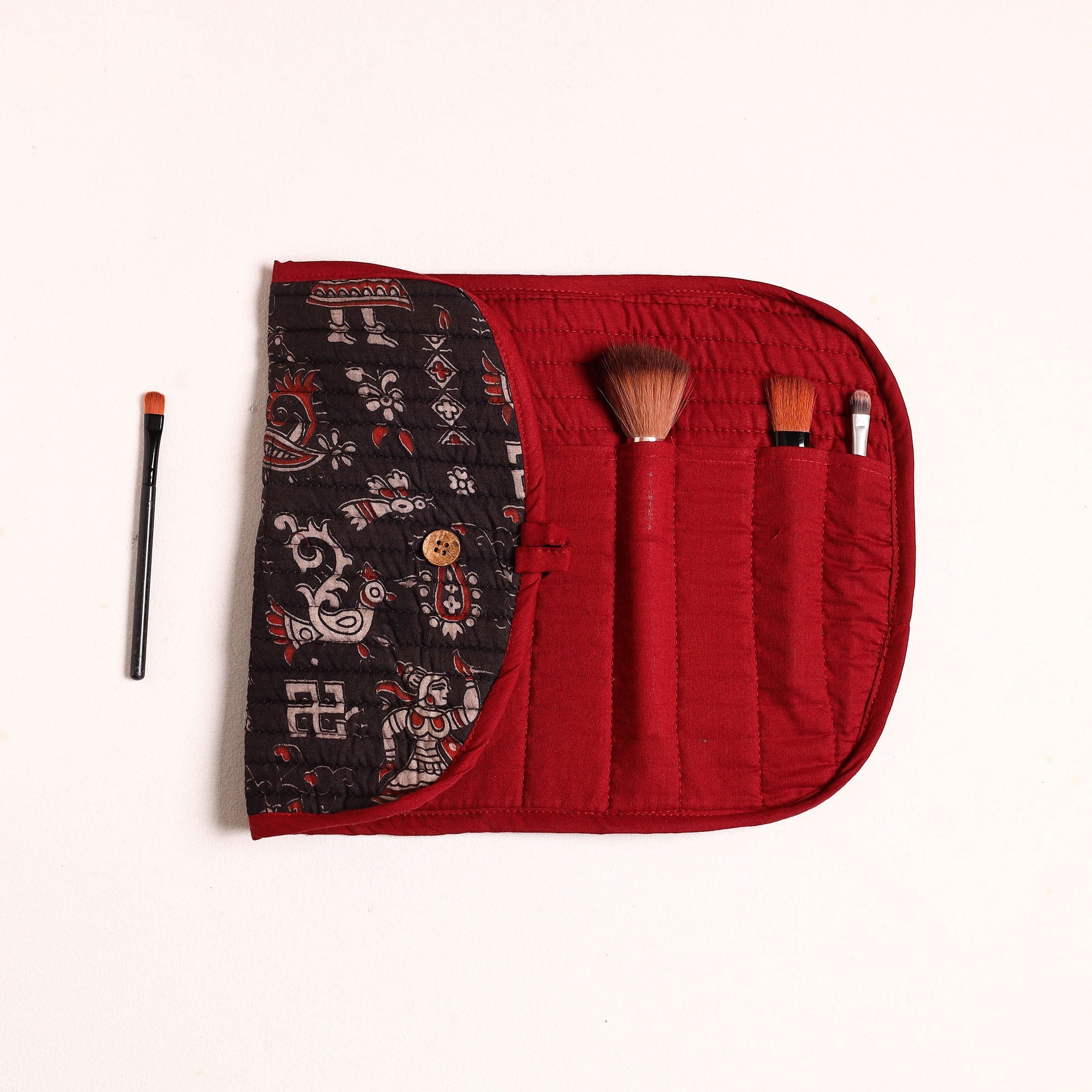 NOORI BAZAR Black - Handcrafted Multipurpose Segmented Make-up Brush Wrap Pouch/Case 01