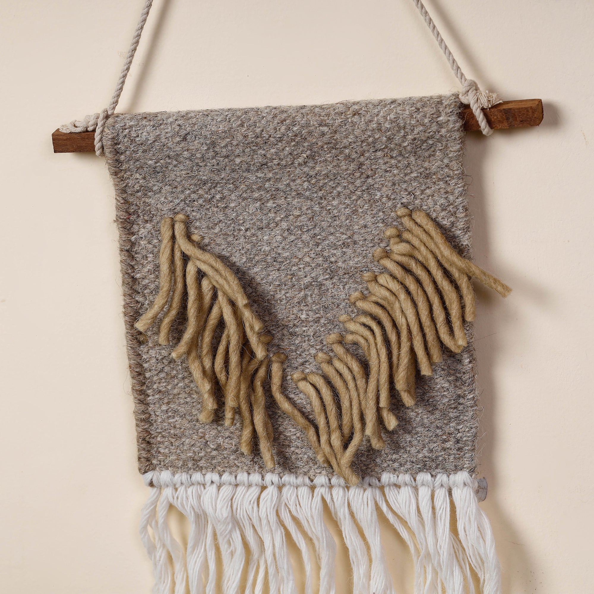 ITOKRI CRAFTS INITIATIVE Bhadohi Handwoven Wool Geometric Fringed Wall Hanging - view 2