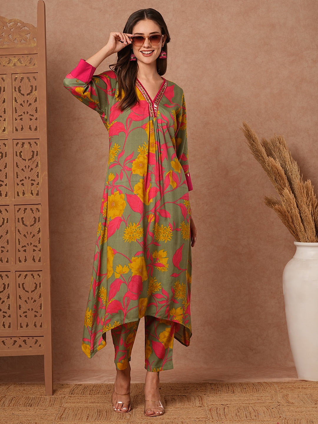 Fashor Floral Printed A-Line Pleated Kurta with Pant - Green
