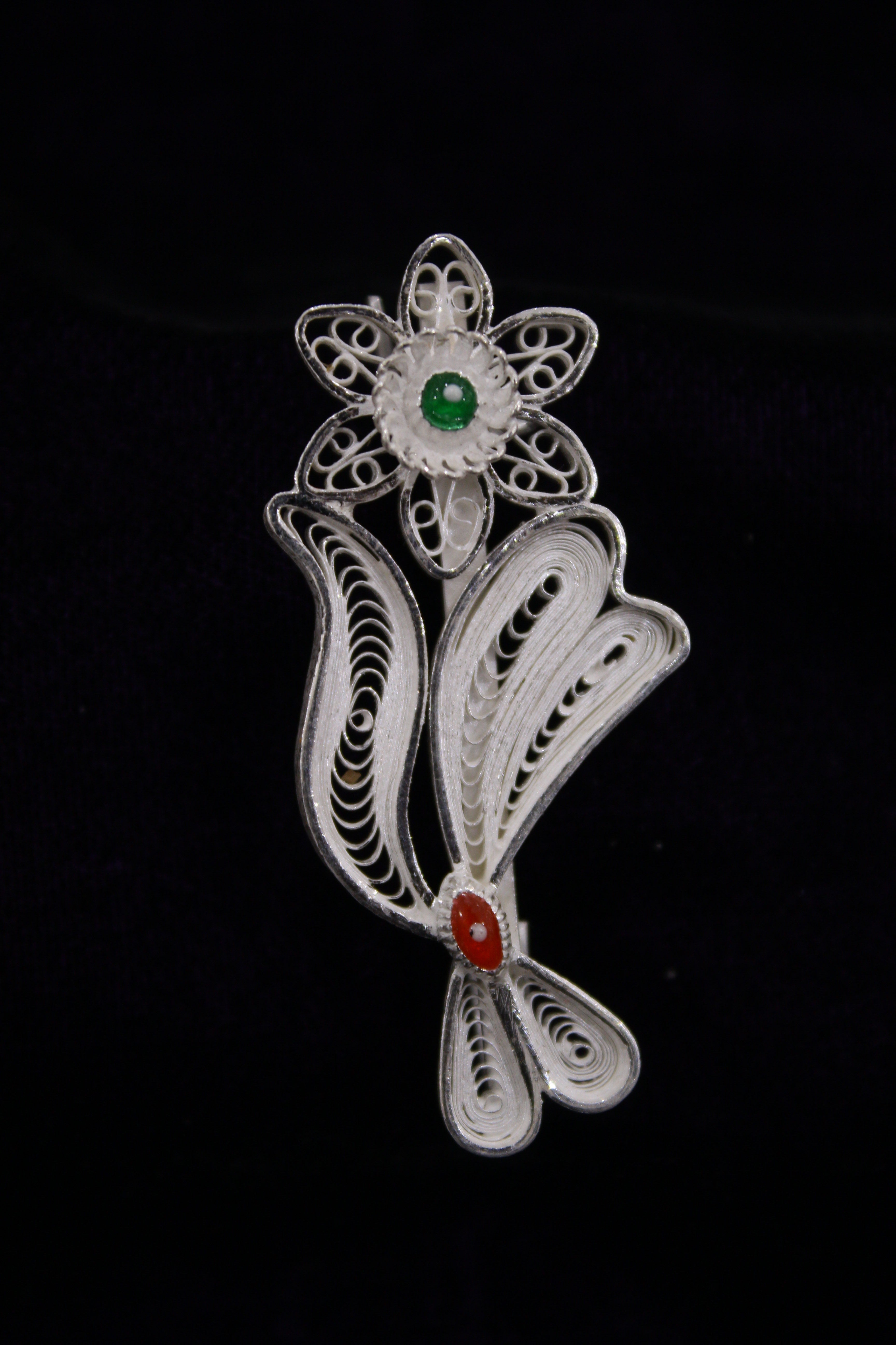 Indianvillez Flower Designer Silver Filigree Saree Pin