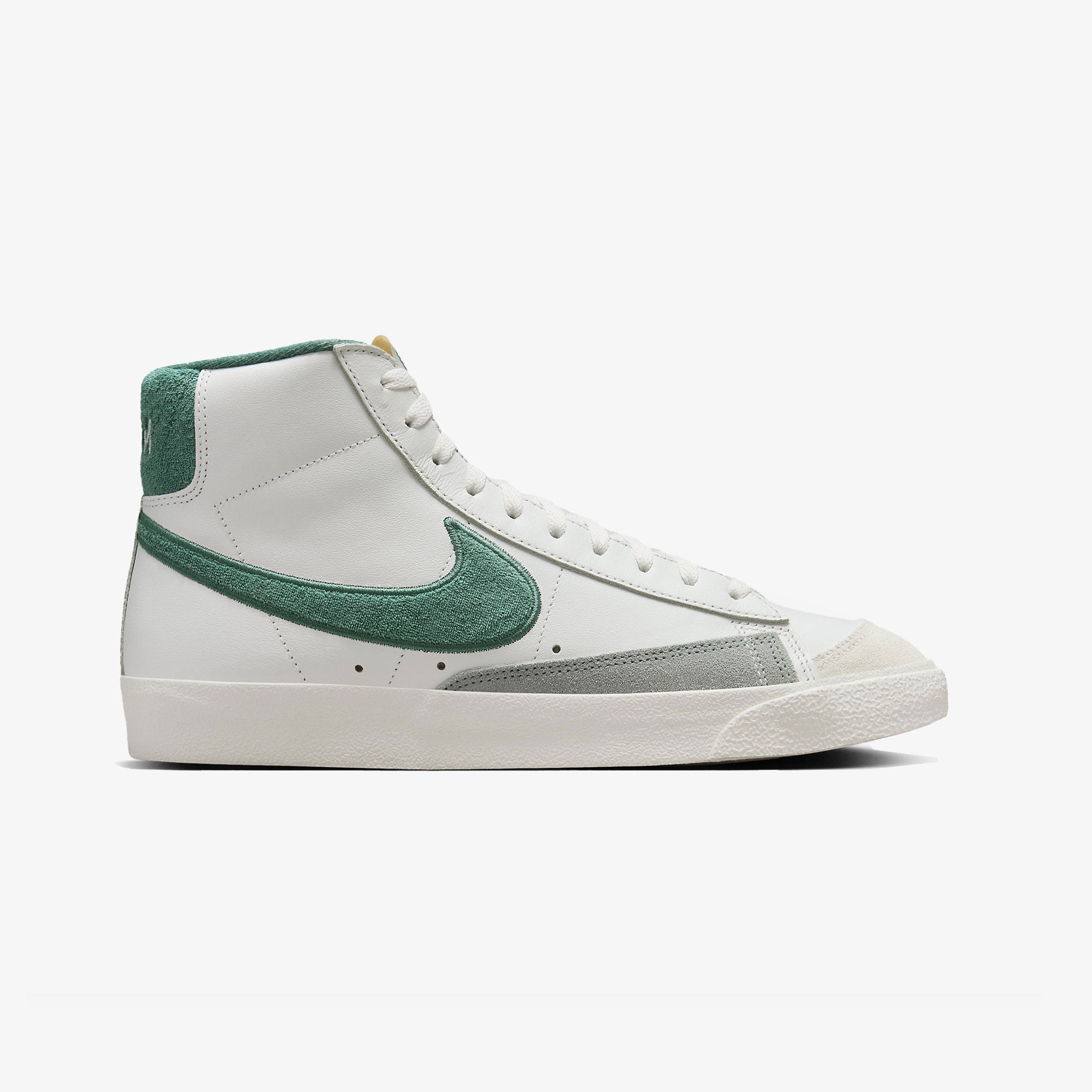 Premium summit white – Nike | BLAZER MID '77 PREMIUM { SUMMIT WHITE/BICOASTAL-PHANTOM