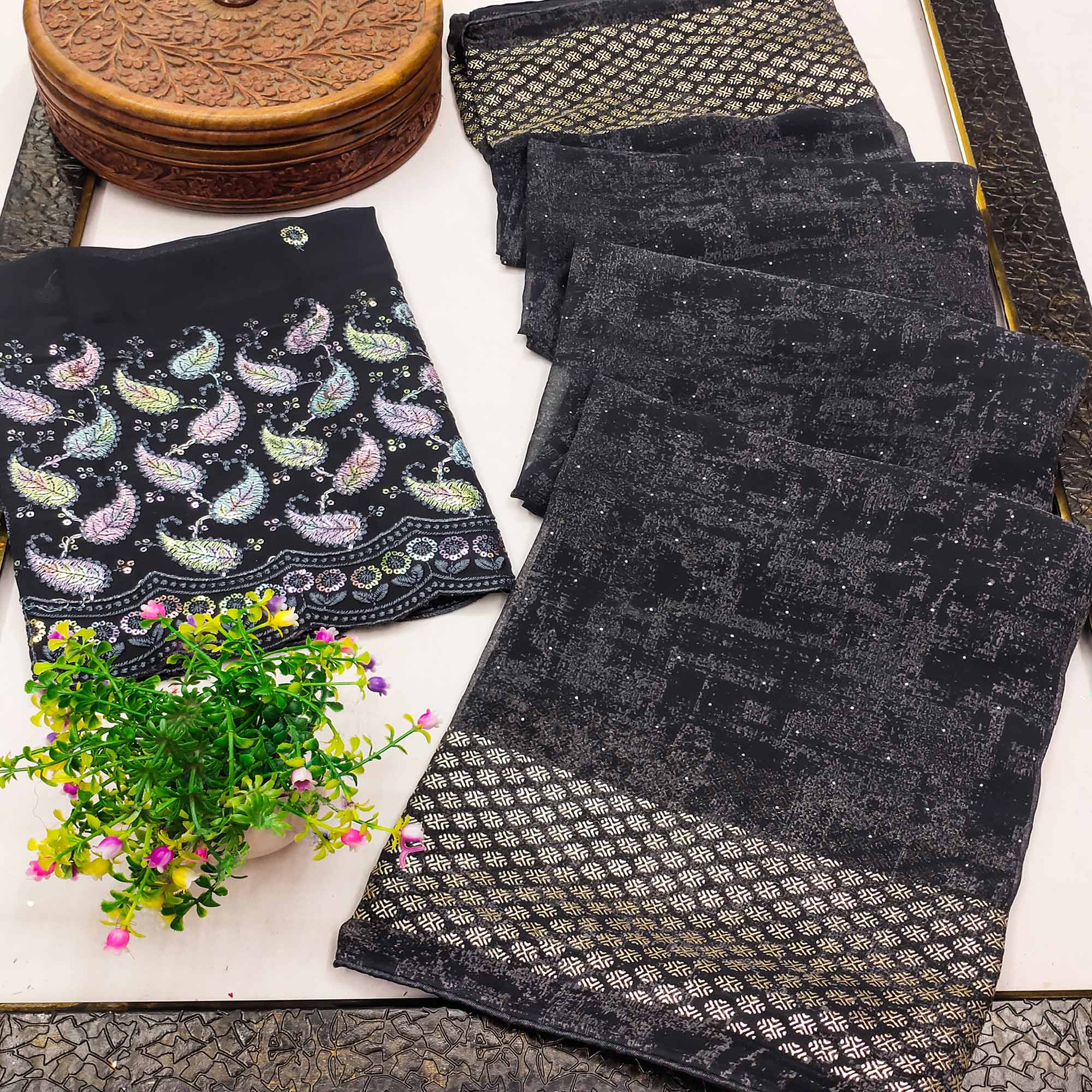 Peachmode Dark Grey Abstract Printed Georgette Saree