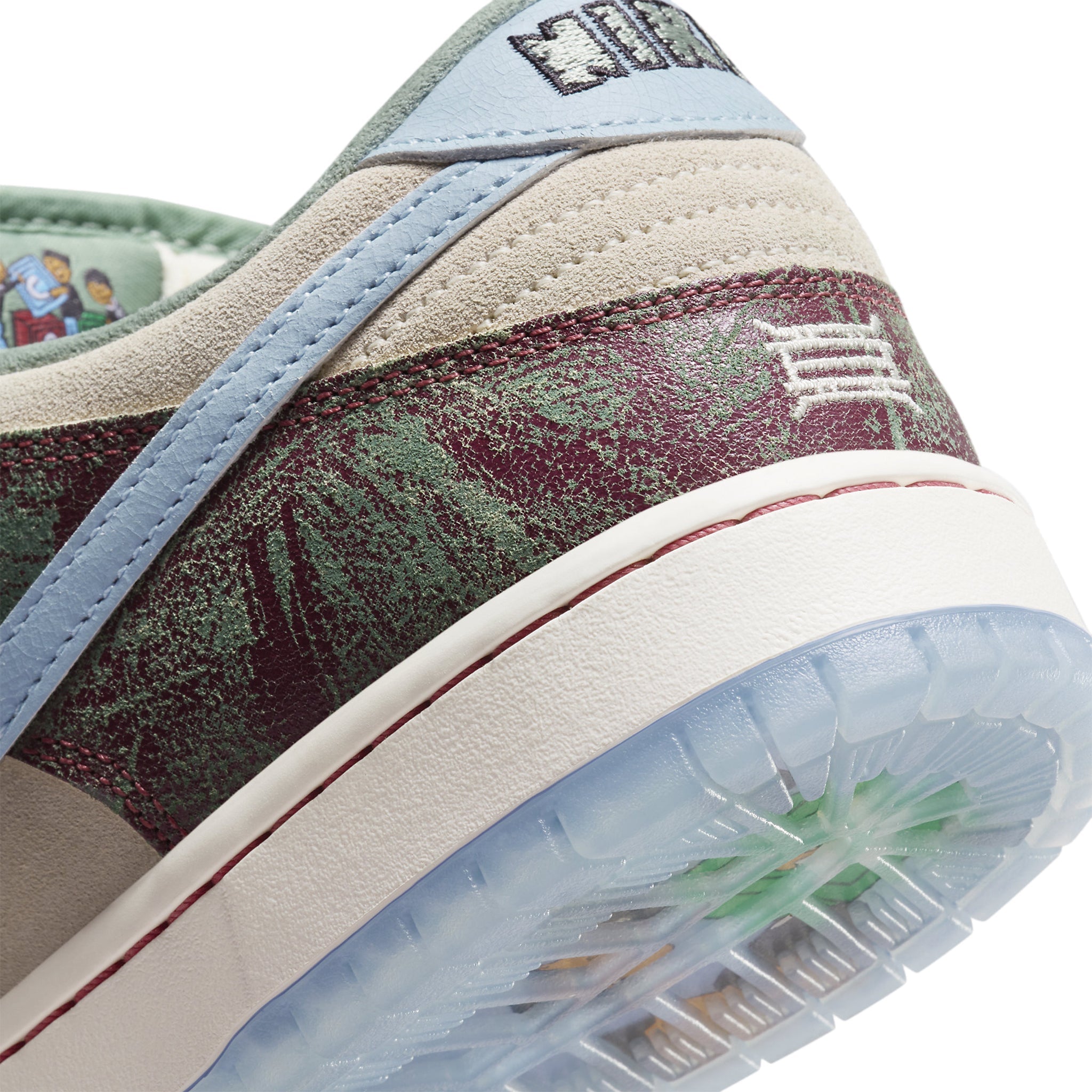 Crenshaw Skate Club x Nike SB Dunk Low – Beige - view 7