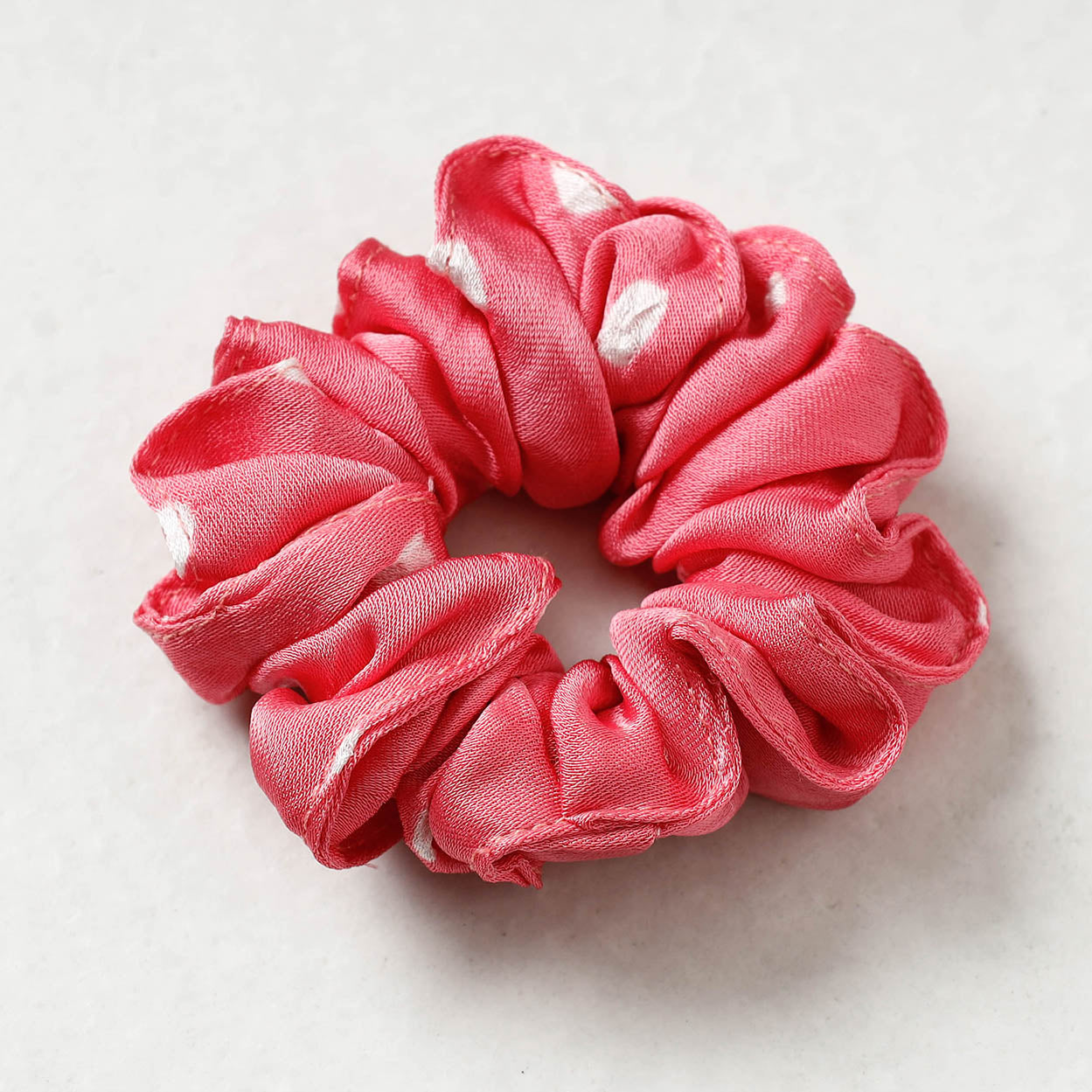 ITOKRI CRAFTS INITIATIVE Bandhani Tie-Dye Cotton Elastic Rubber Band/Scrunchie - view 2