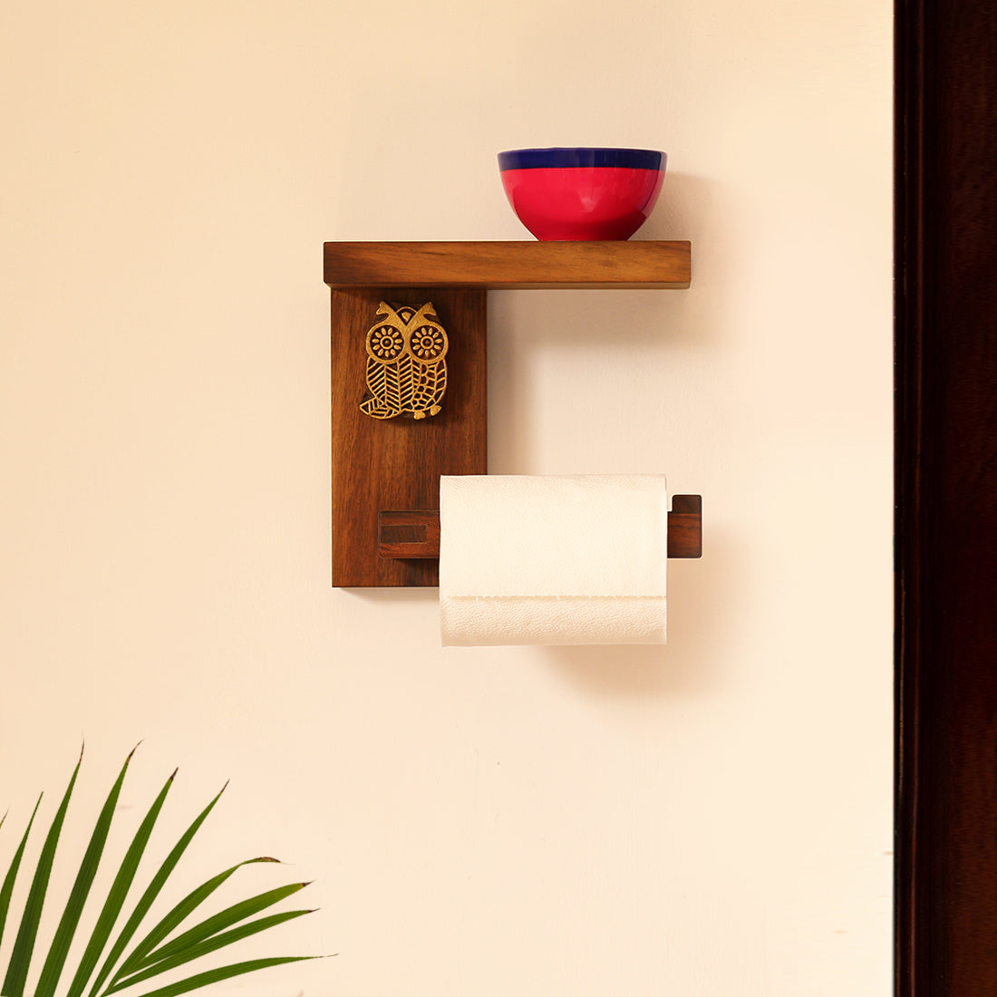 EXCLUSIVELANE 'Owl Block' Hand Carved Sheesham Wood Decorative Tissue Roll Dispenser