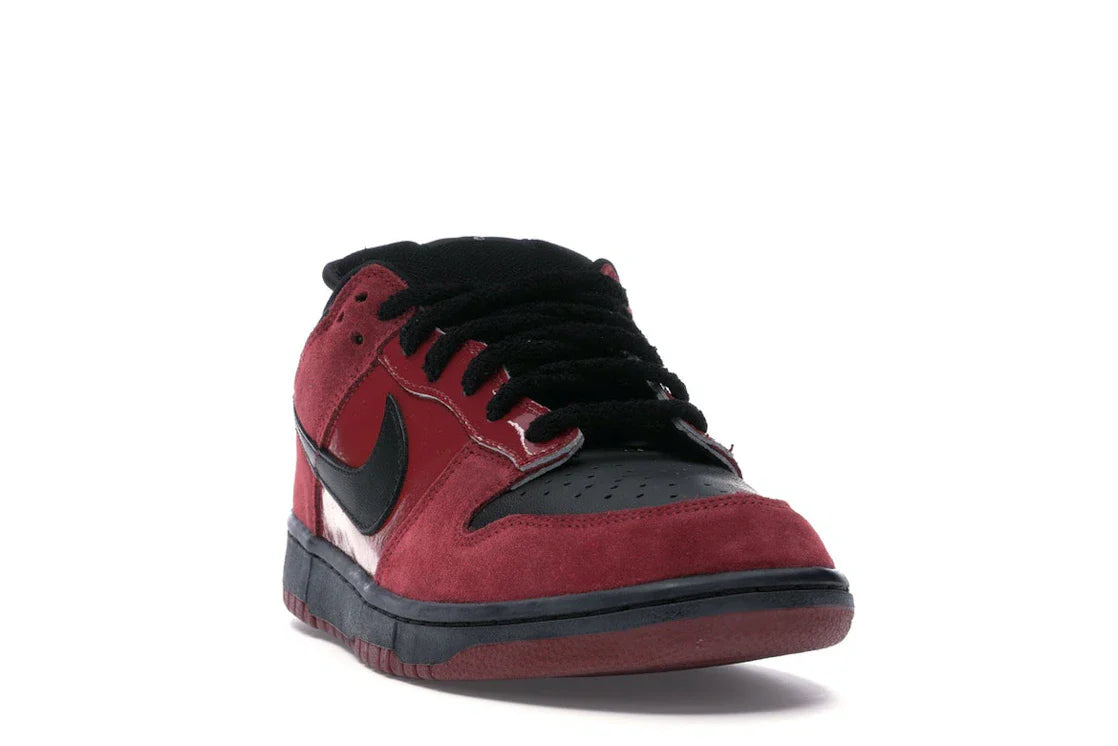 Nike SB Dunk Low 'Milli Vanilli' – Red - view 7