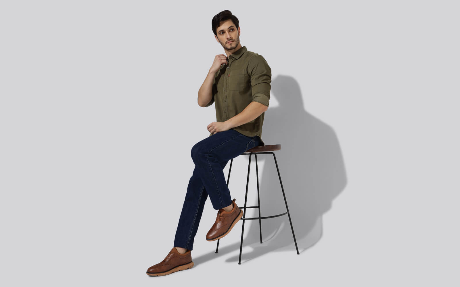 Neeman's Crossover Brogues : Tan - view 7