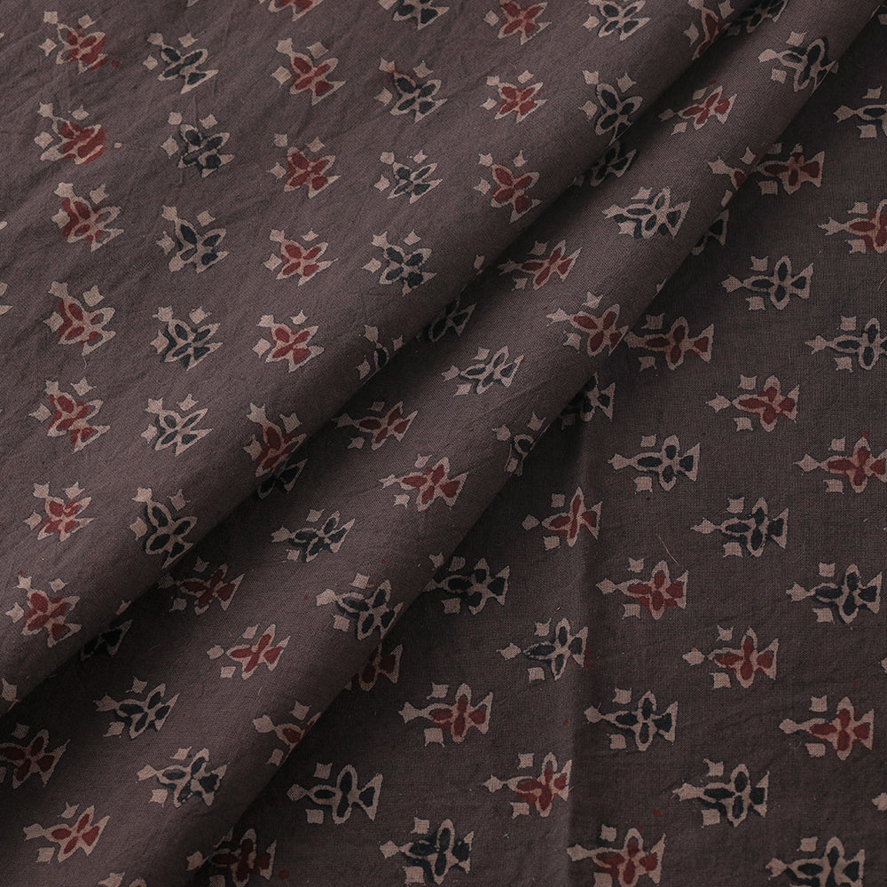 KACHCHH JI CHHAAP Brown - Flower Buti Block Print Cotton Ajrakh Fabric - view 3