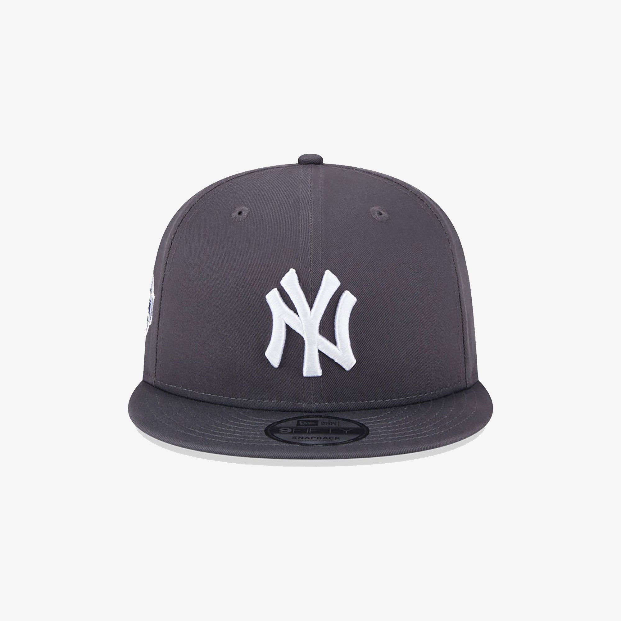 New Era | NEW YORK YANKEES NEW TRADITIONS GREY 9FIFTY SNAPBACK CAP { GREY