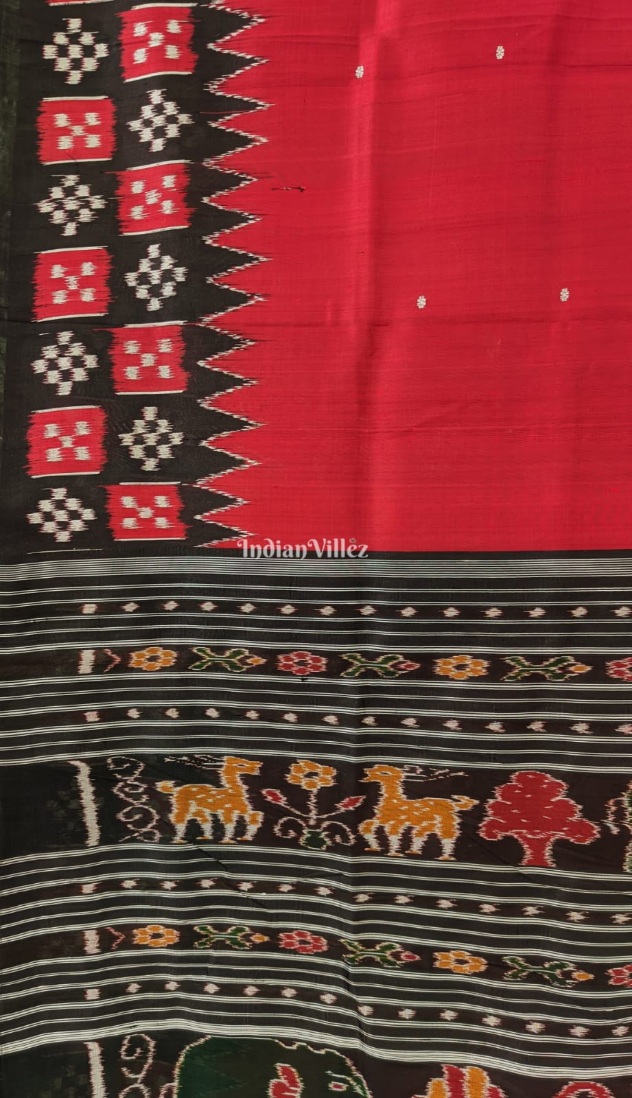 IndianVillèz Red Single Butta Border Pasapali Contemporary Silk Saree - view 4