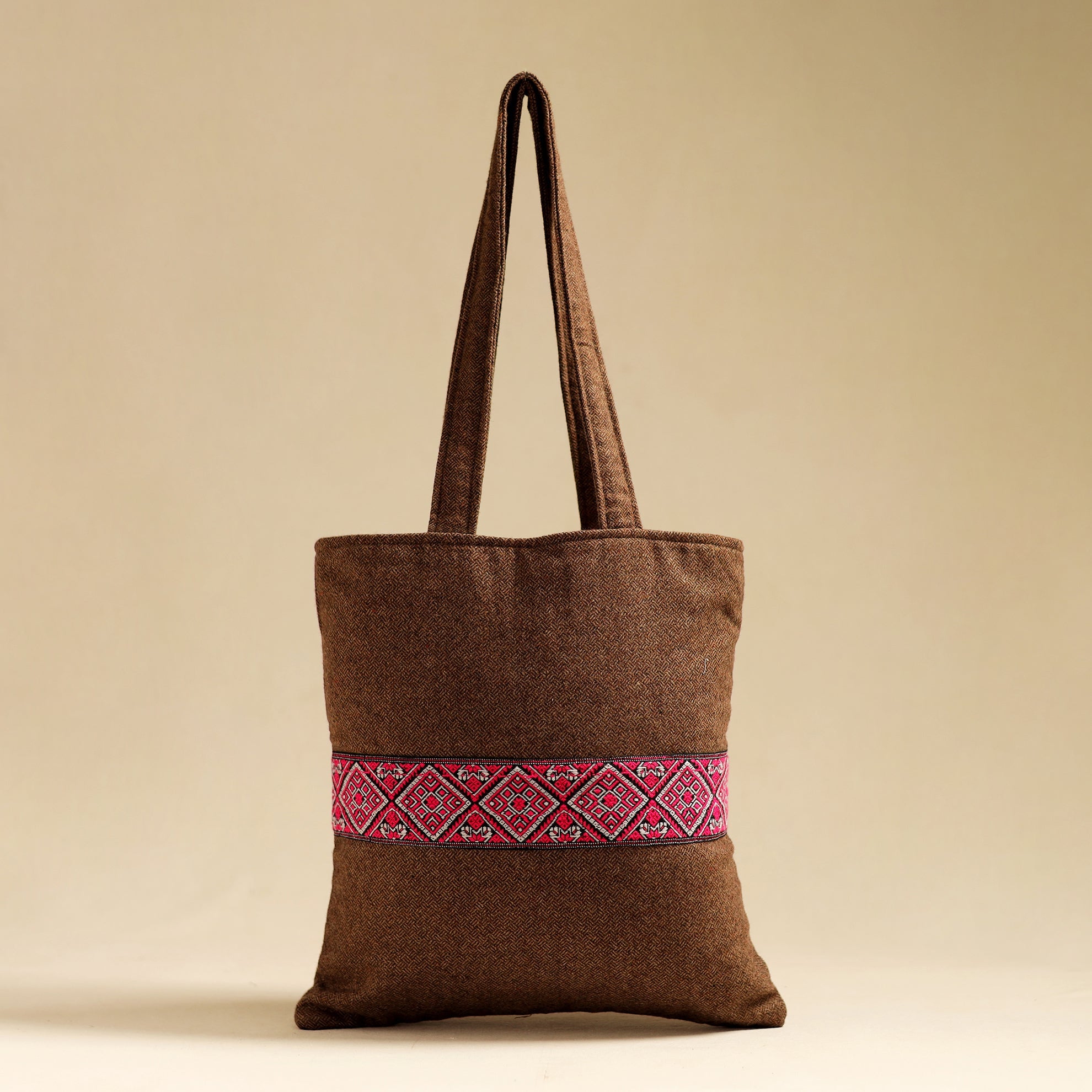 NOORI BAZAR Assam Border Woolen Jhola Bag by Kritenya Manjuri - view 2