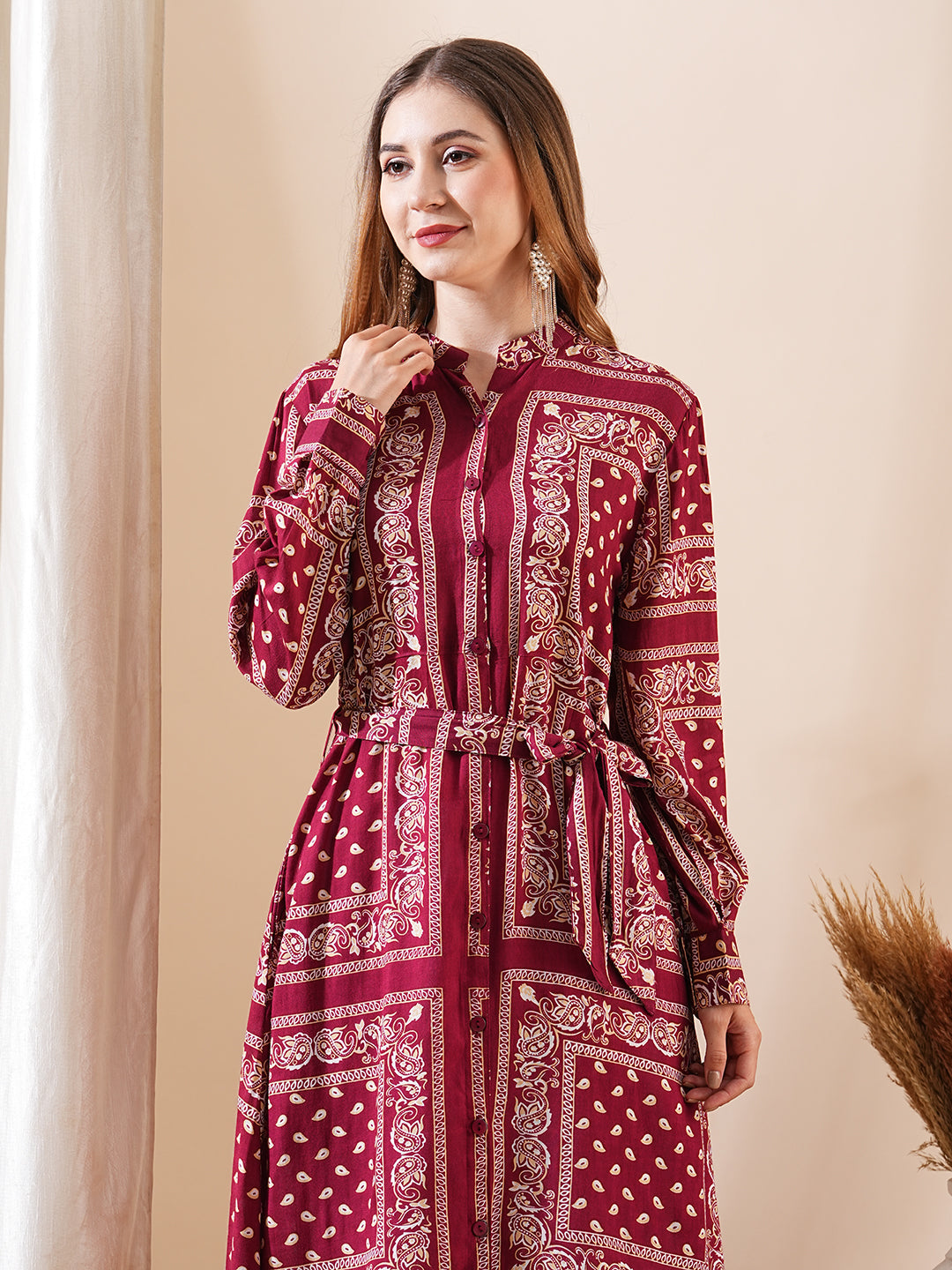 Fashor Ethnic Floral Printed Straight Fit Kurta with Tie Ups - Maroon - view 2