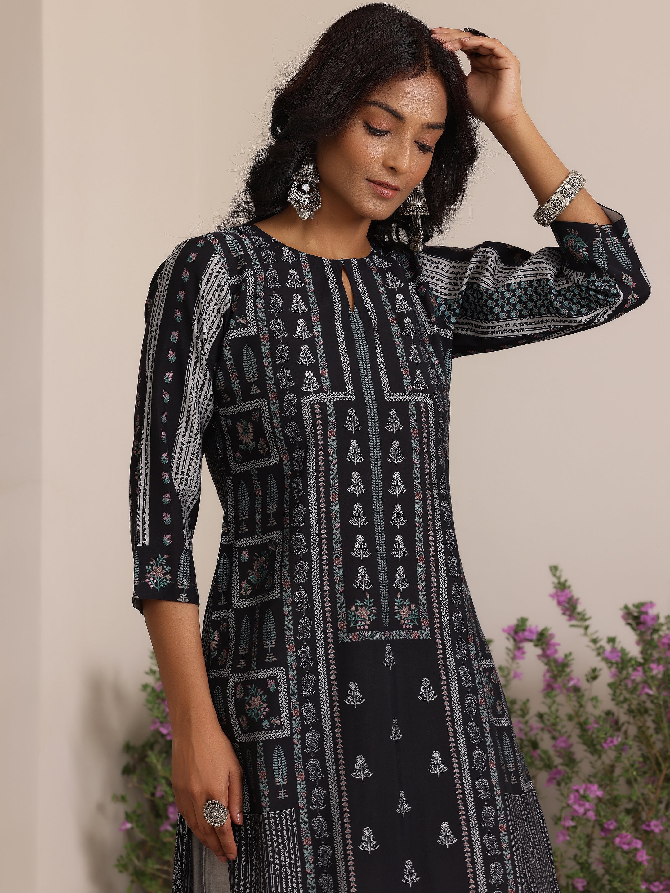 Libas Black Printed Cotton Straight Suit With Dupatta - view 6