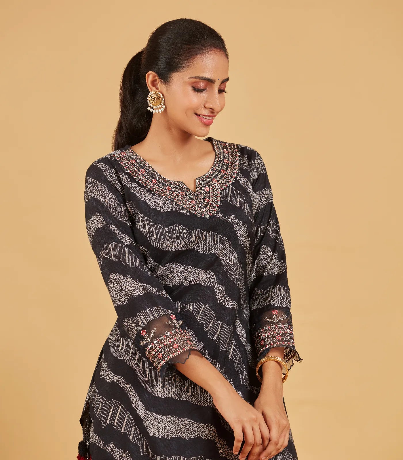 RmKV Black Printed Kurta Set - view 2
