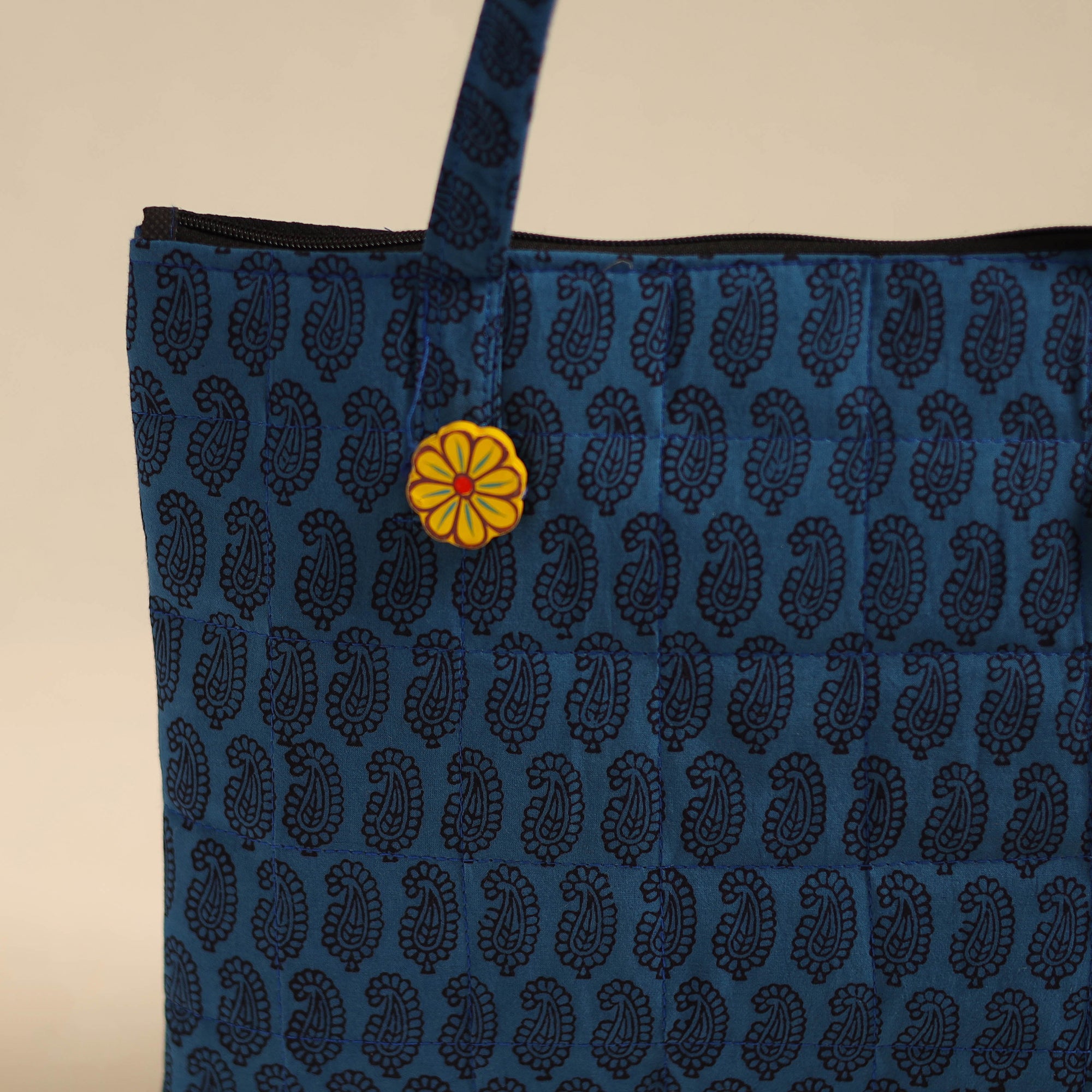 NOORI BAZAR Blue - Handcrafted Quilted Cotton Hand Bag 04 - view 4