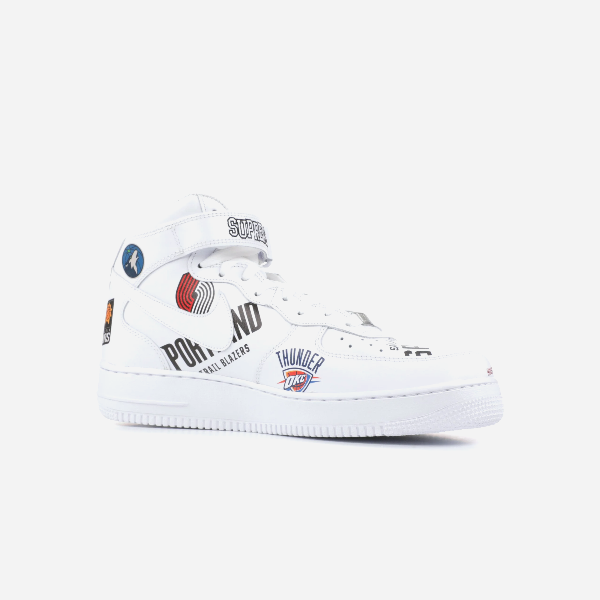 Nike Air Force 1 Mid Supreme NBA White - view 2