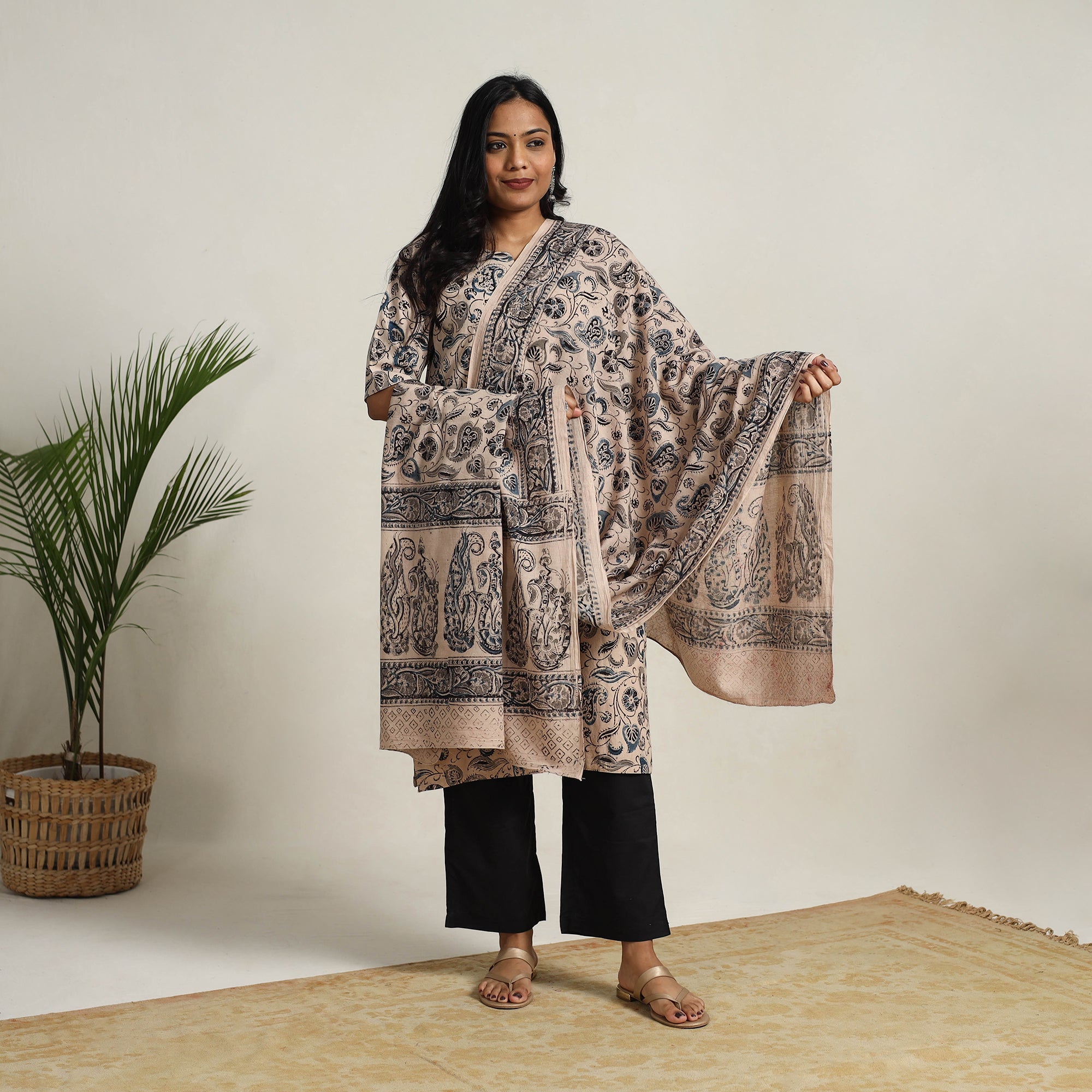 ITOKRI CASUALS Beige - Block Printed Cotton Kalamkari Kurta Set 06 - view 3