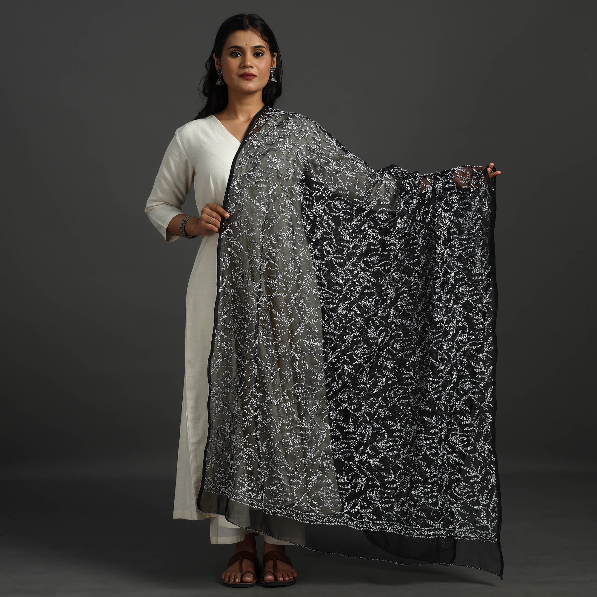 ITOKRI CRAFTS INITIATIVE Black - Lucknow Chikankari Tepchi Embroidery Georgette Dupatta 05