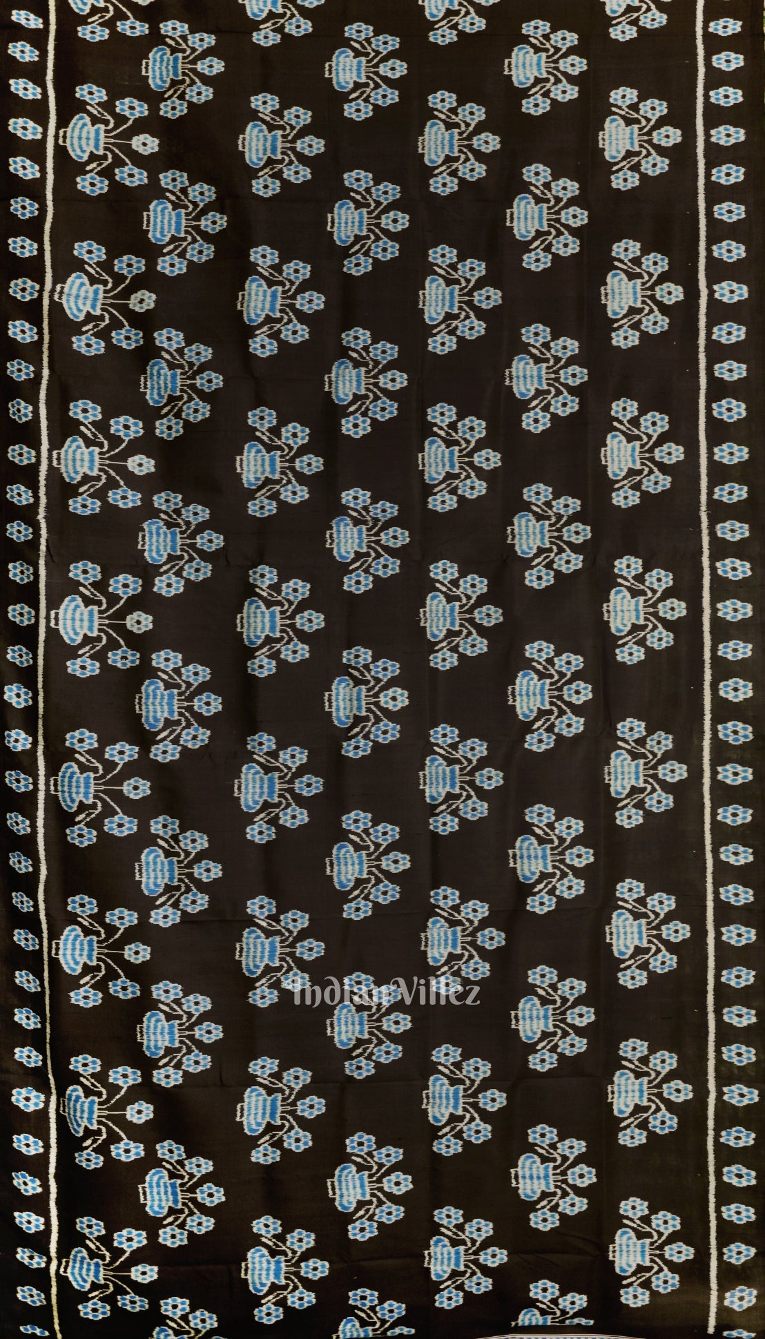 IndianVillèz Black Vase Designer Contemporary Silk Saree - view 4