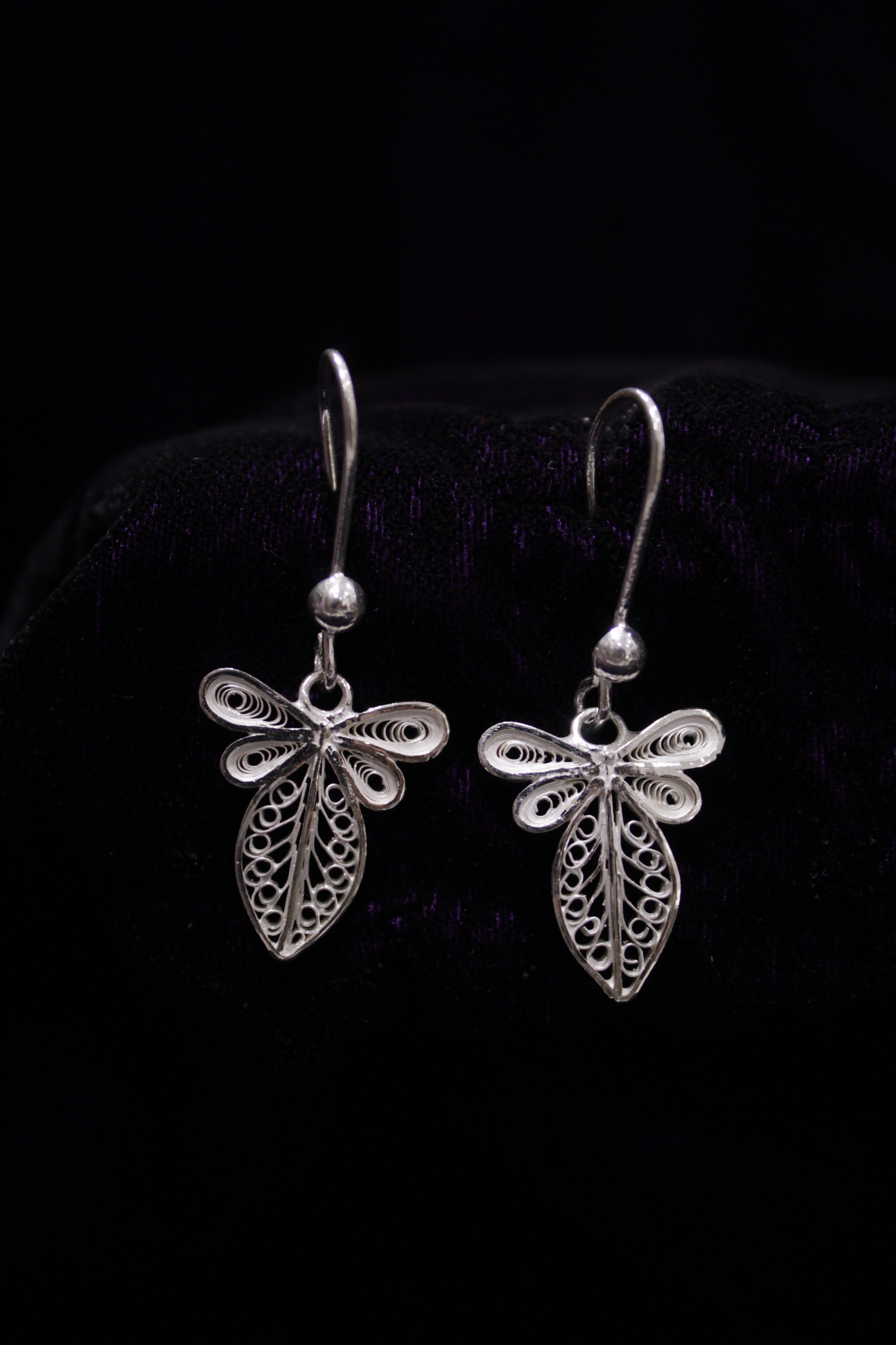 Indianvillez Sterling Leaf Shape Silver Filigree Earring Set