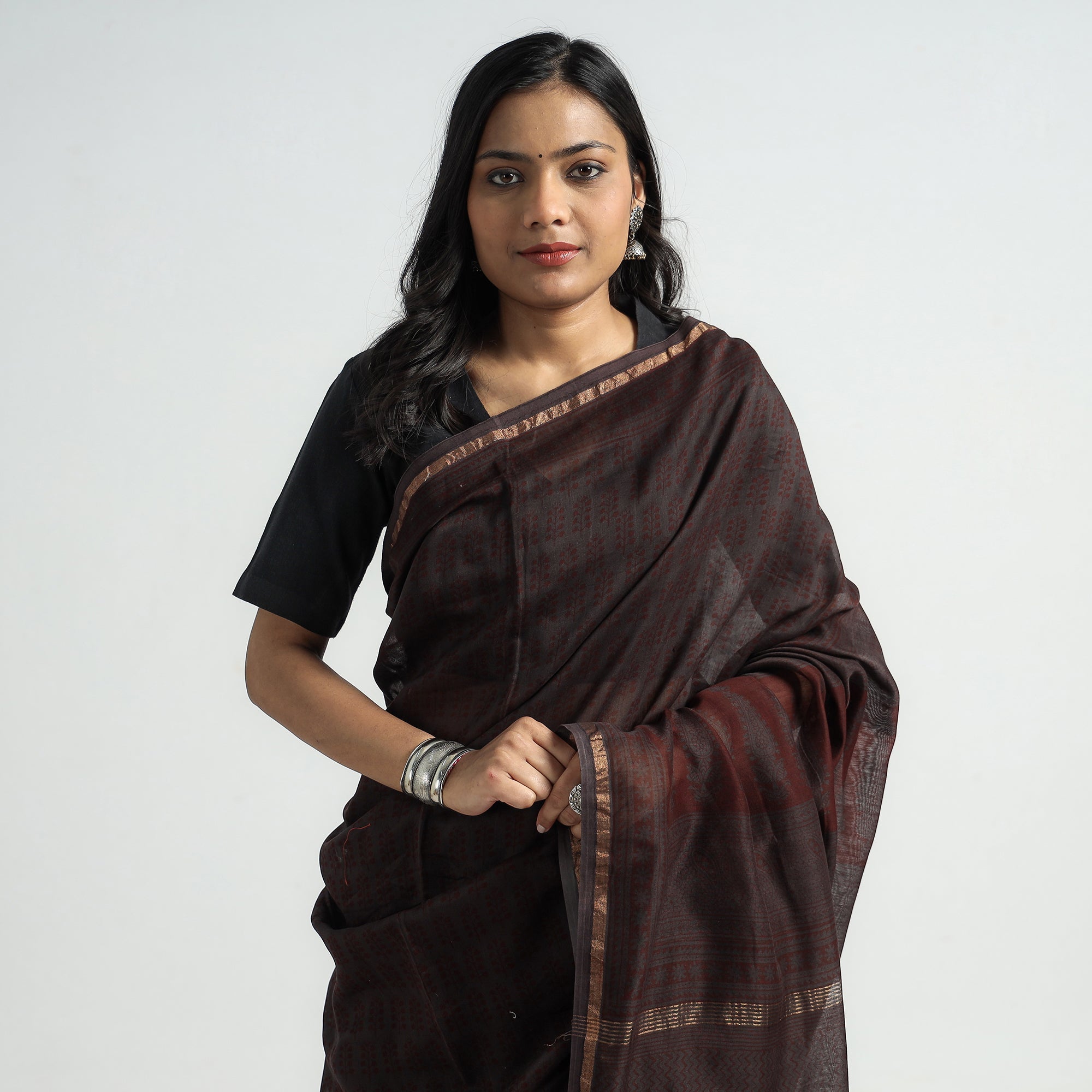 BAGH PRINTS BY MOHAMMED BILAL KHATRI Brown - Bagh Hand Block Printed Natural Dyed Chanderi Silk Saree - view 4