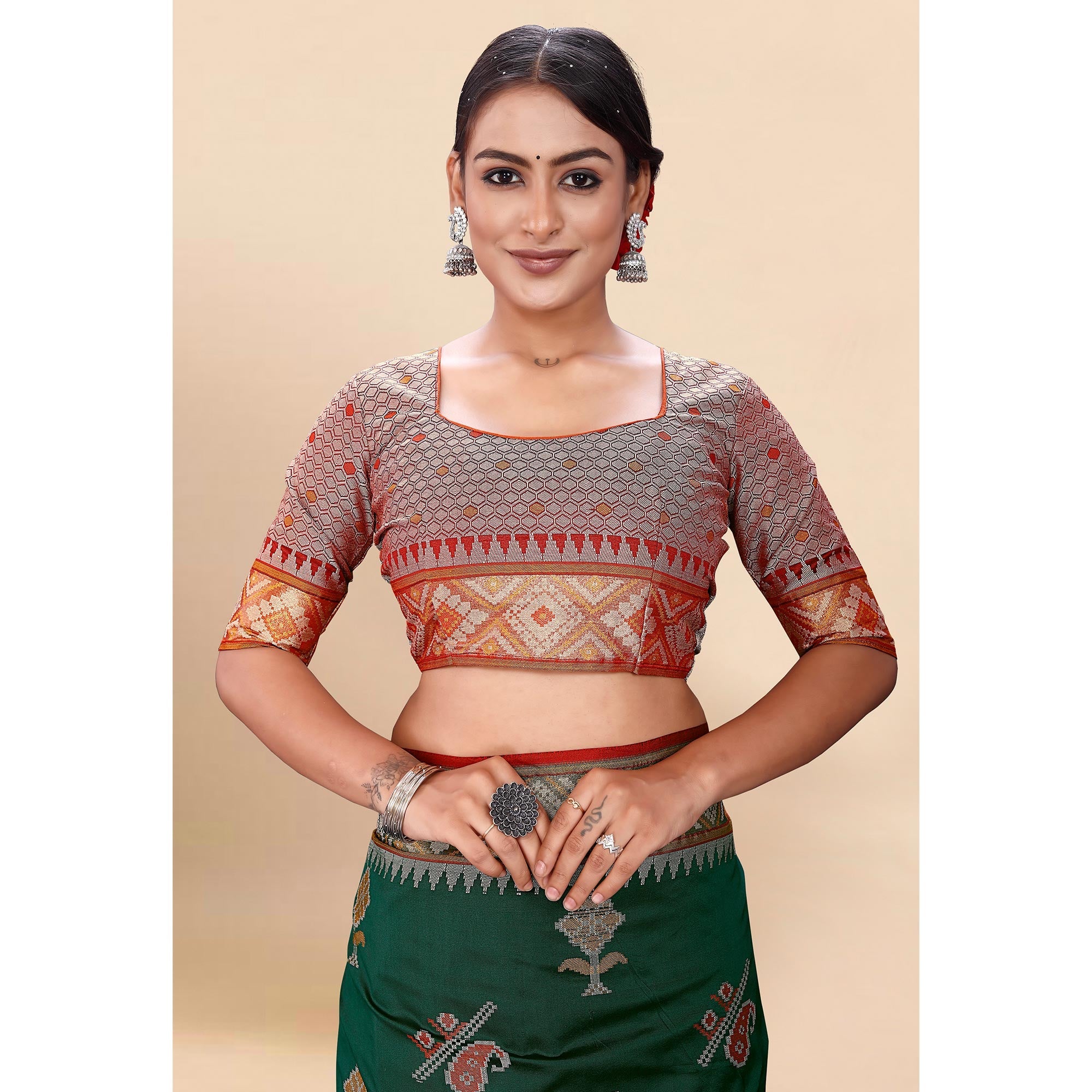 Peachmode Dark Green Woven Patola Art Silk Saree With Tassels - view 7
